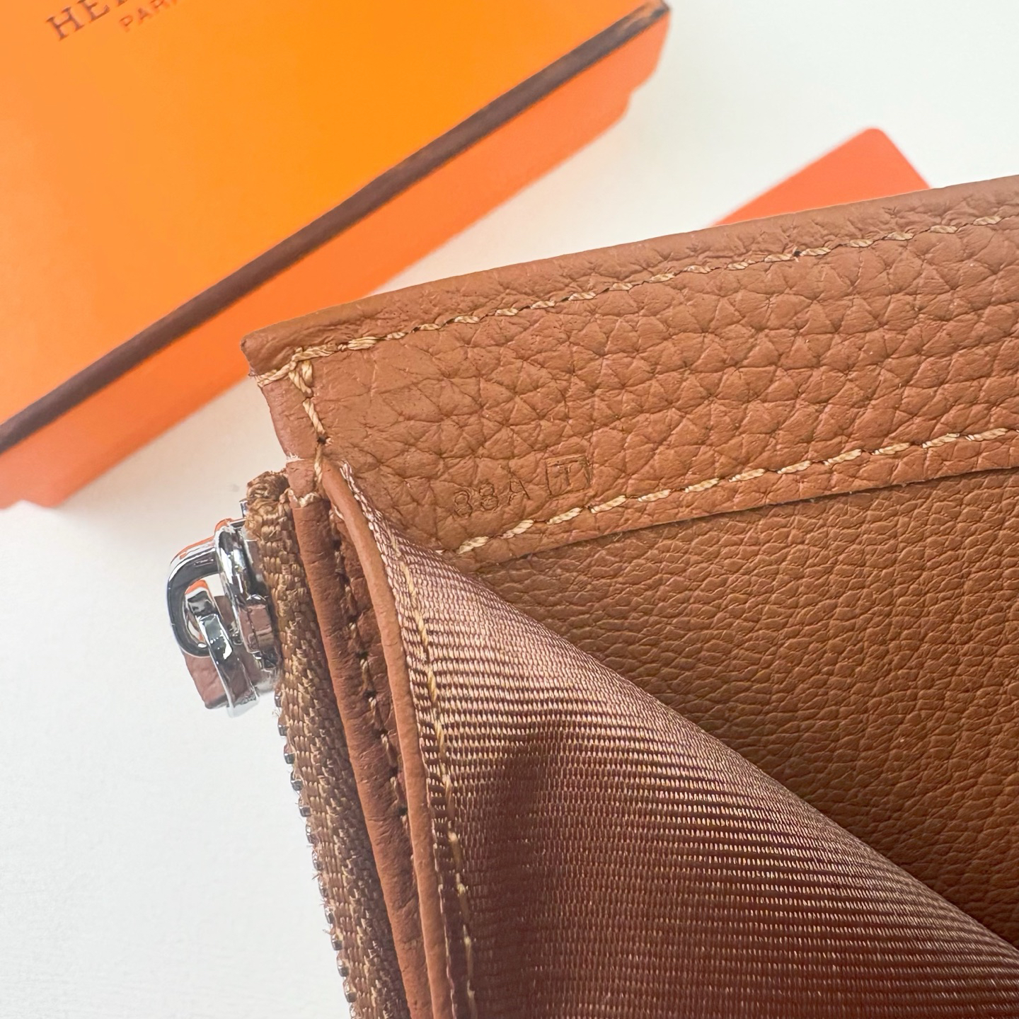 Hermes Silk'in Togo Leather Wallet - Image 8