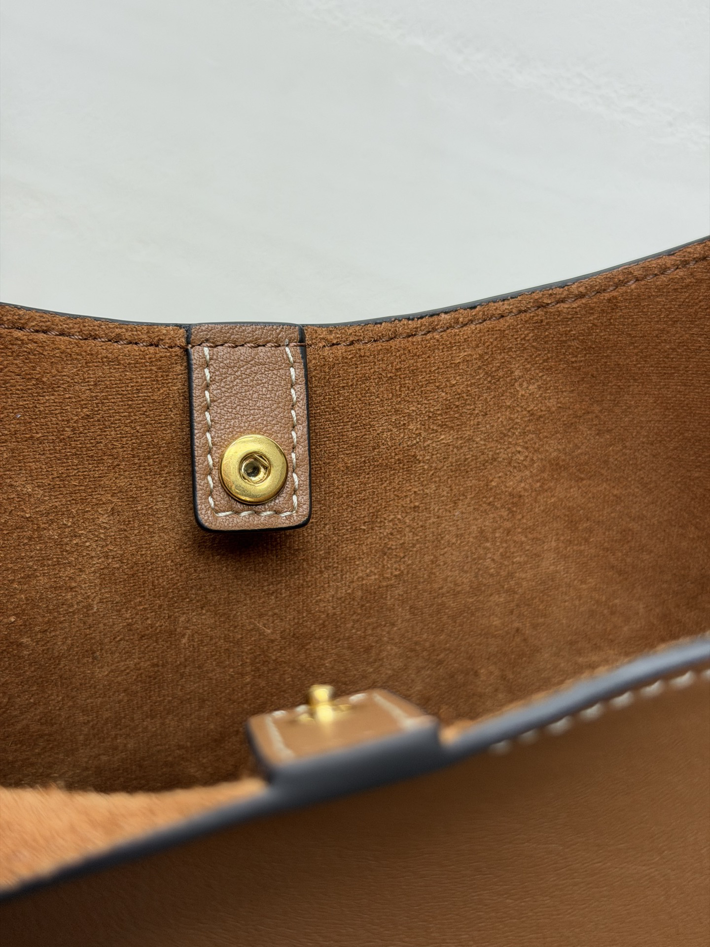 HOBO Small Leather Crossbody Handbag - Image 8