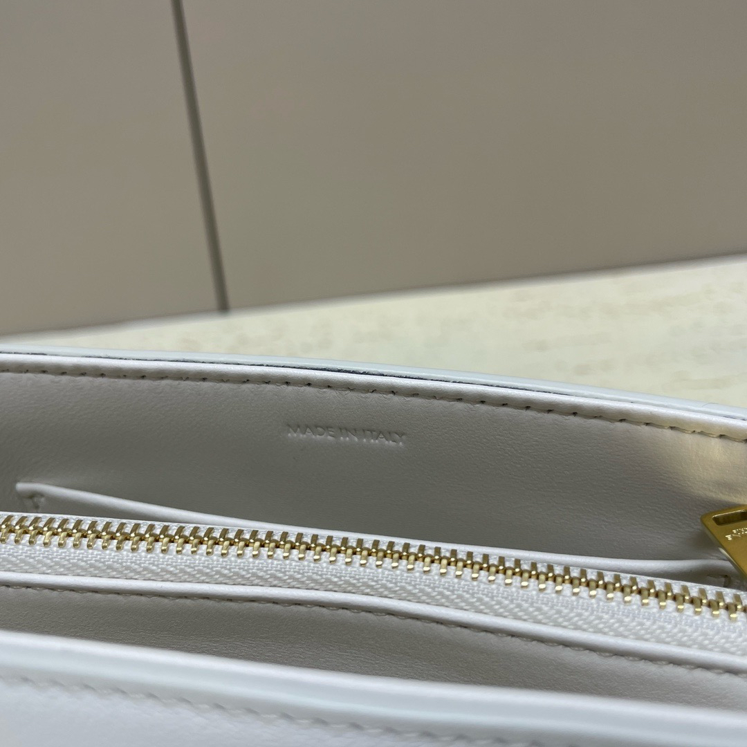 TEEN NINO Grained Glossy Leather Crossbody Bag - Image 8