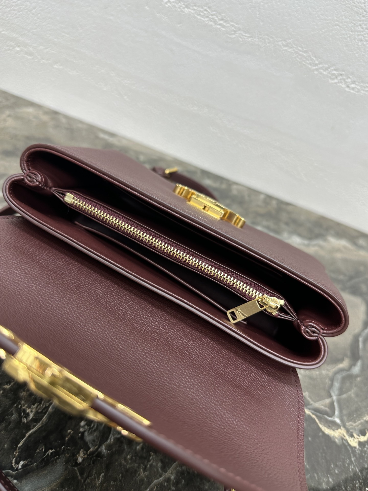 TEEN NINO Textured Glossy Leather Crossbody Handbag - Image 8