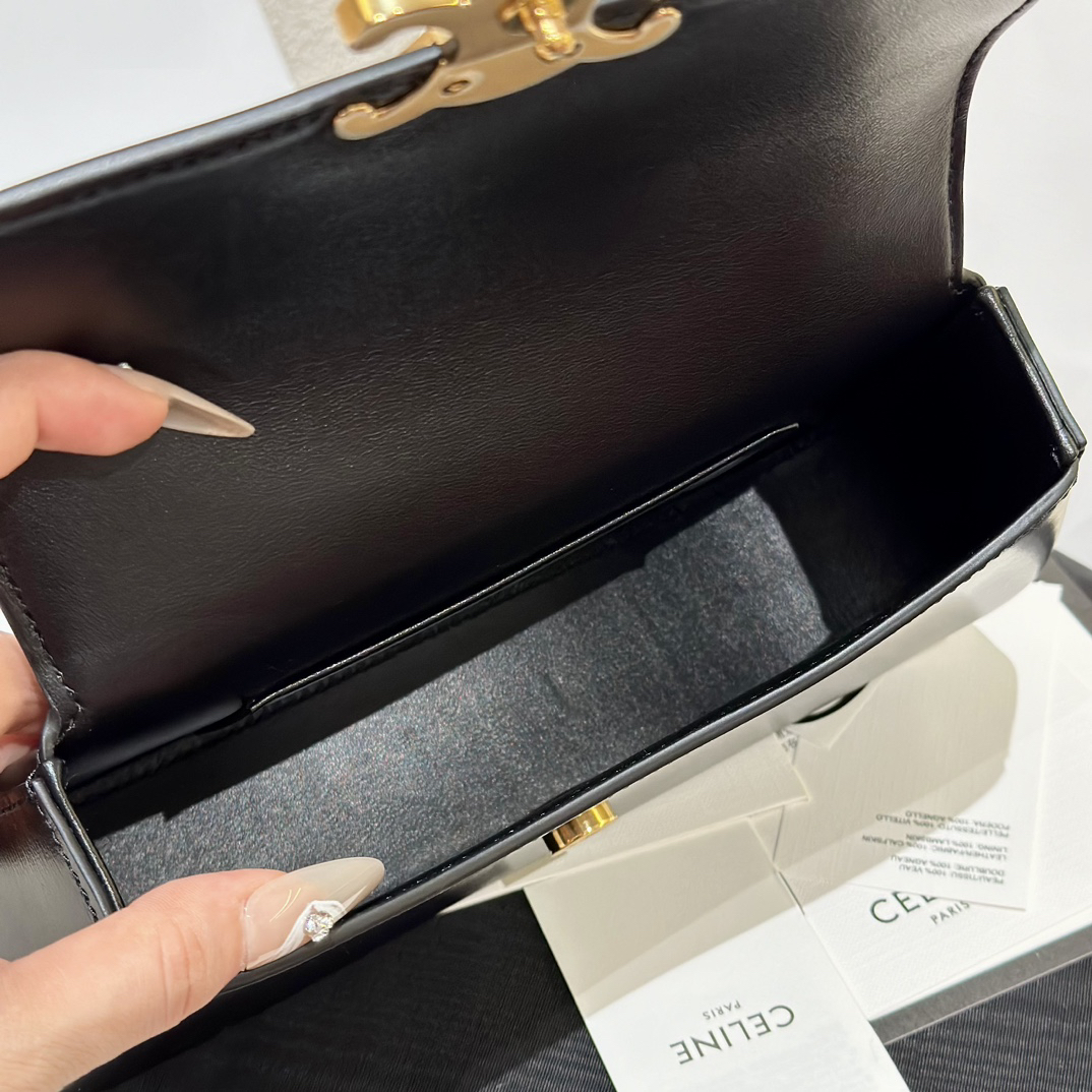Celine Teen Lola Triomphe Leather Shoulder Bag - Image 8