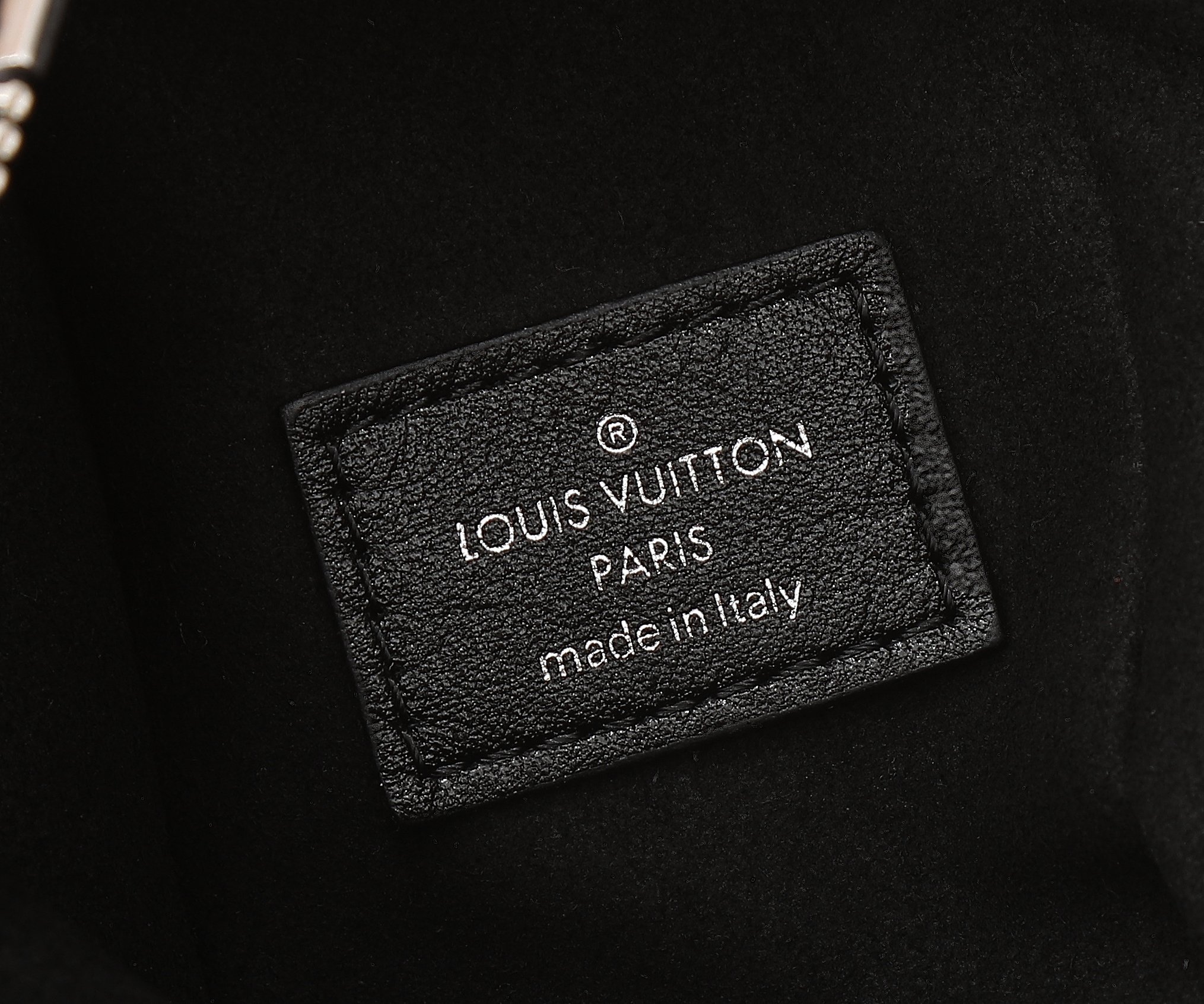 Louis Vuitton Side Trunk Medium Handbag M25160 - Image 9