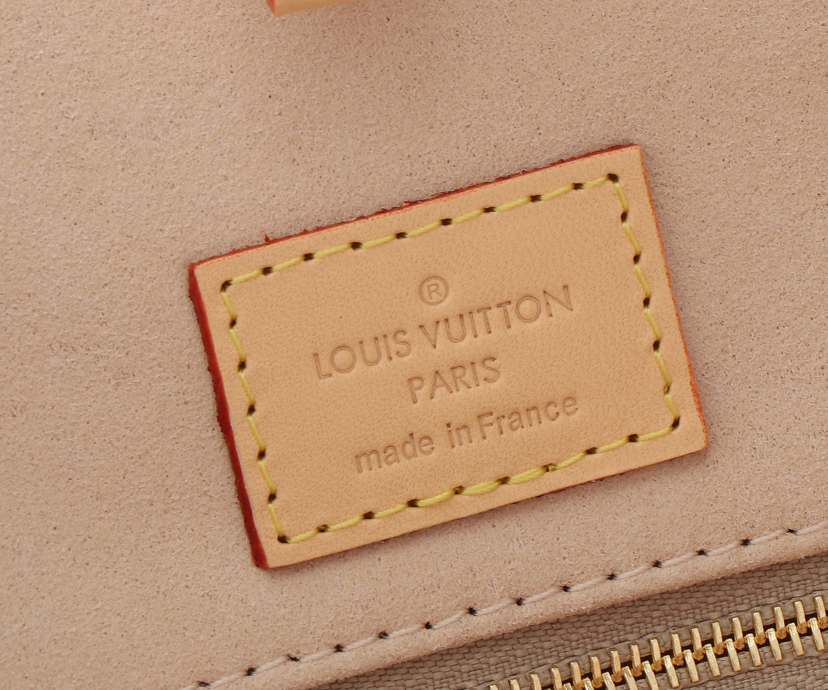 Louis Vuitton Onthego Medium Monogram Coated Canvas Tote Bag - Image 9