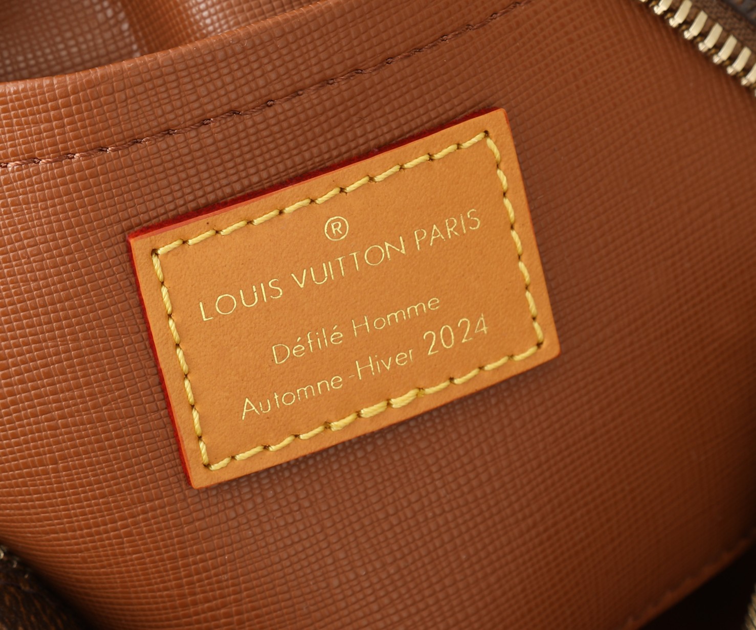 Louis Vuitton Locker Dopp Kit Toiletry Bag M11765 - Image 9