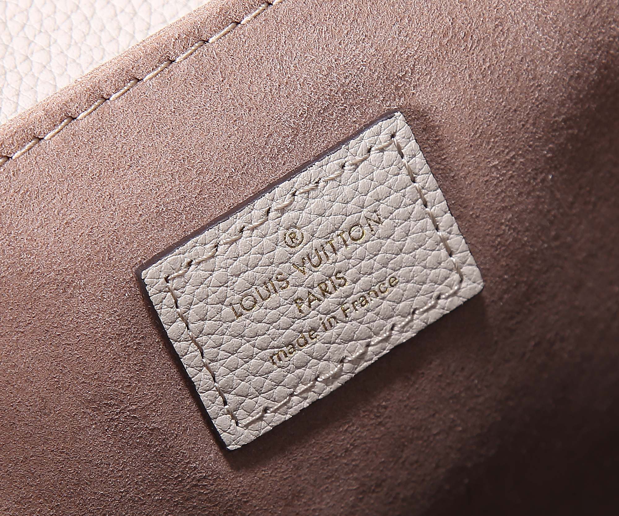 Louis Vuitton Twist Oxford Leather Handbag - Image 9