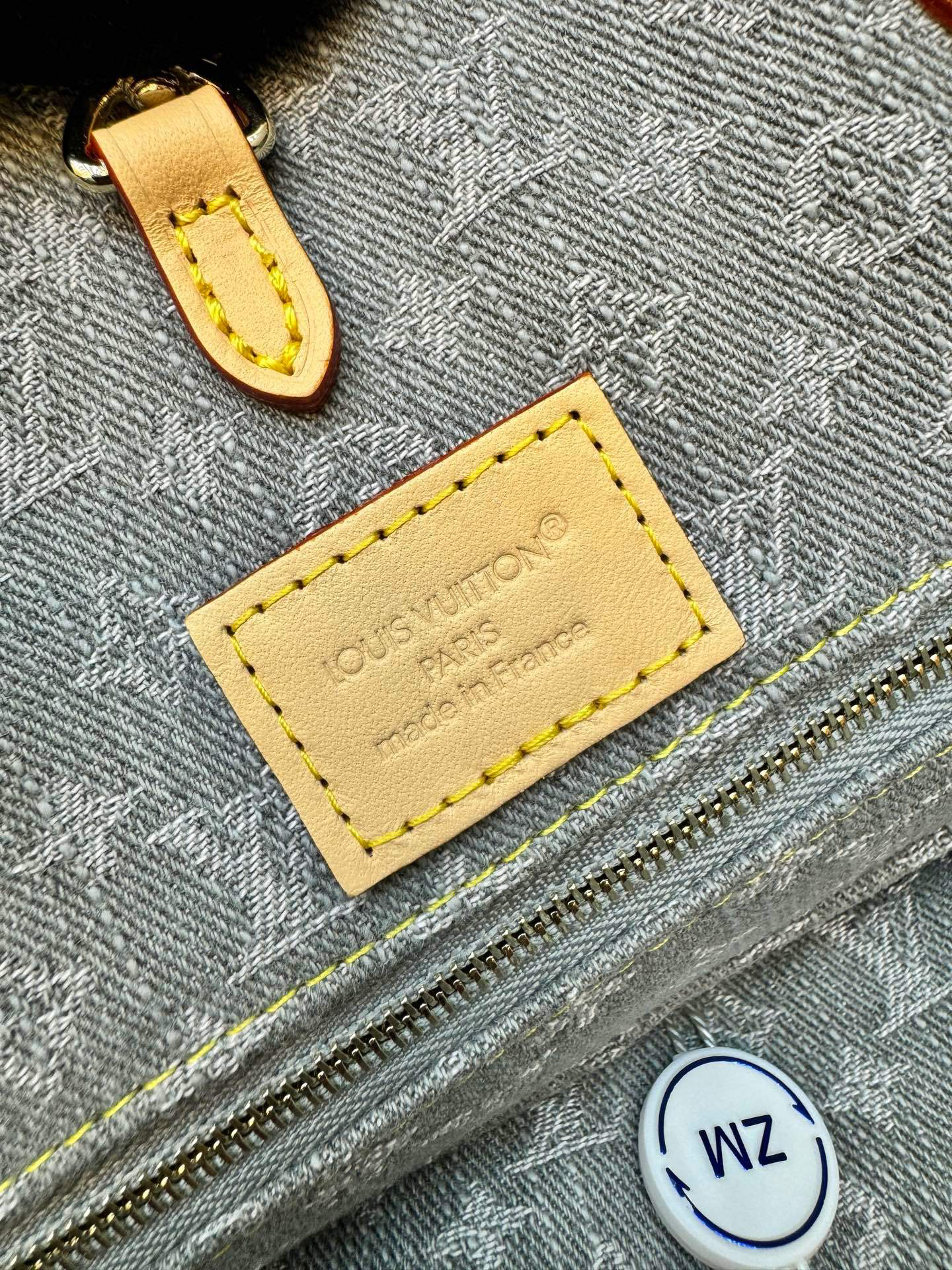 Louis Vuitton OnTheGo MM Tote Bag in Monogram Denim - Image 9