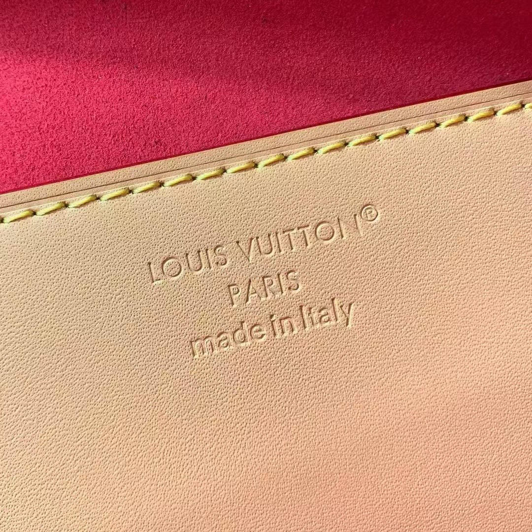 Louis Vuitton Monogram Handbag M14804 - Image 9