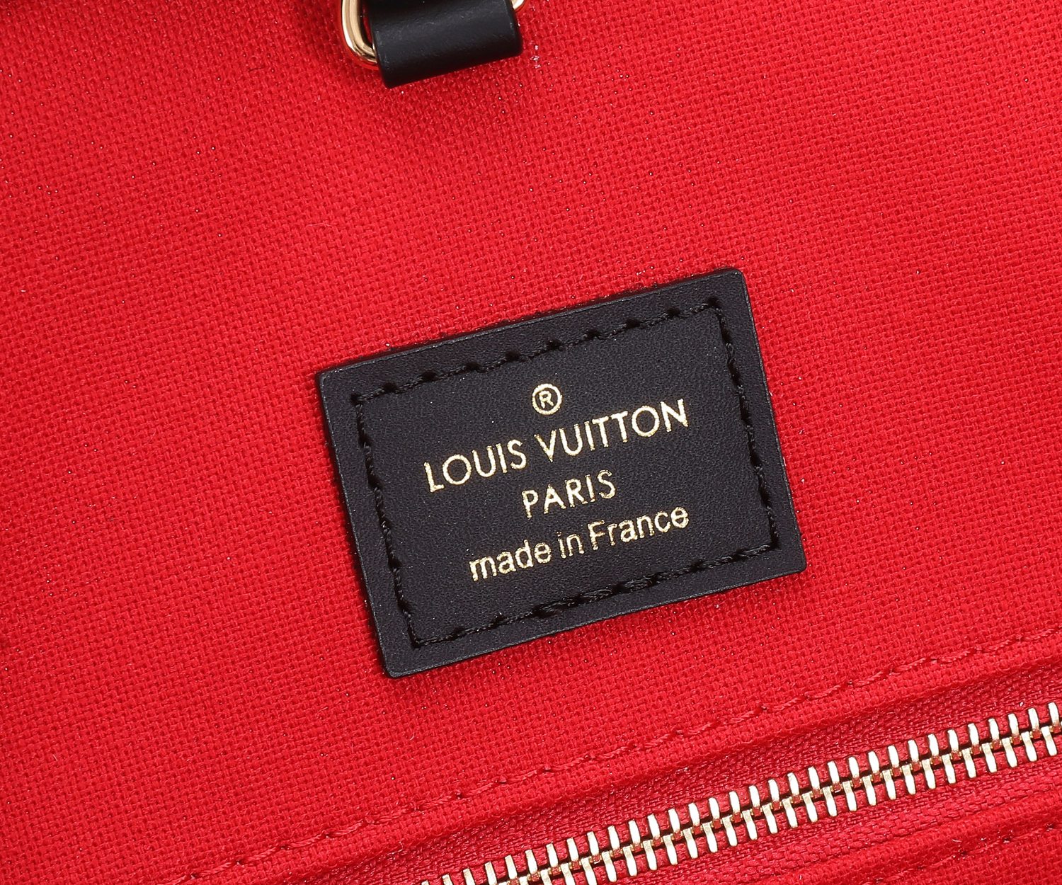 Louis Vuitton Onthego MM Tote Bag in Monogram Giant Canvas - Image 9