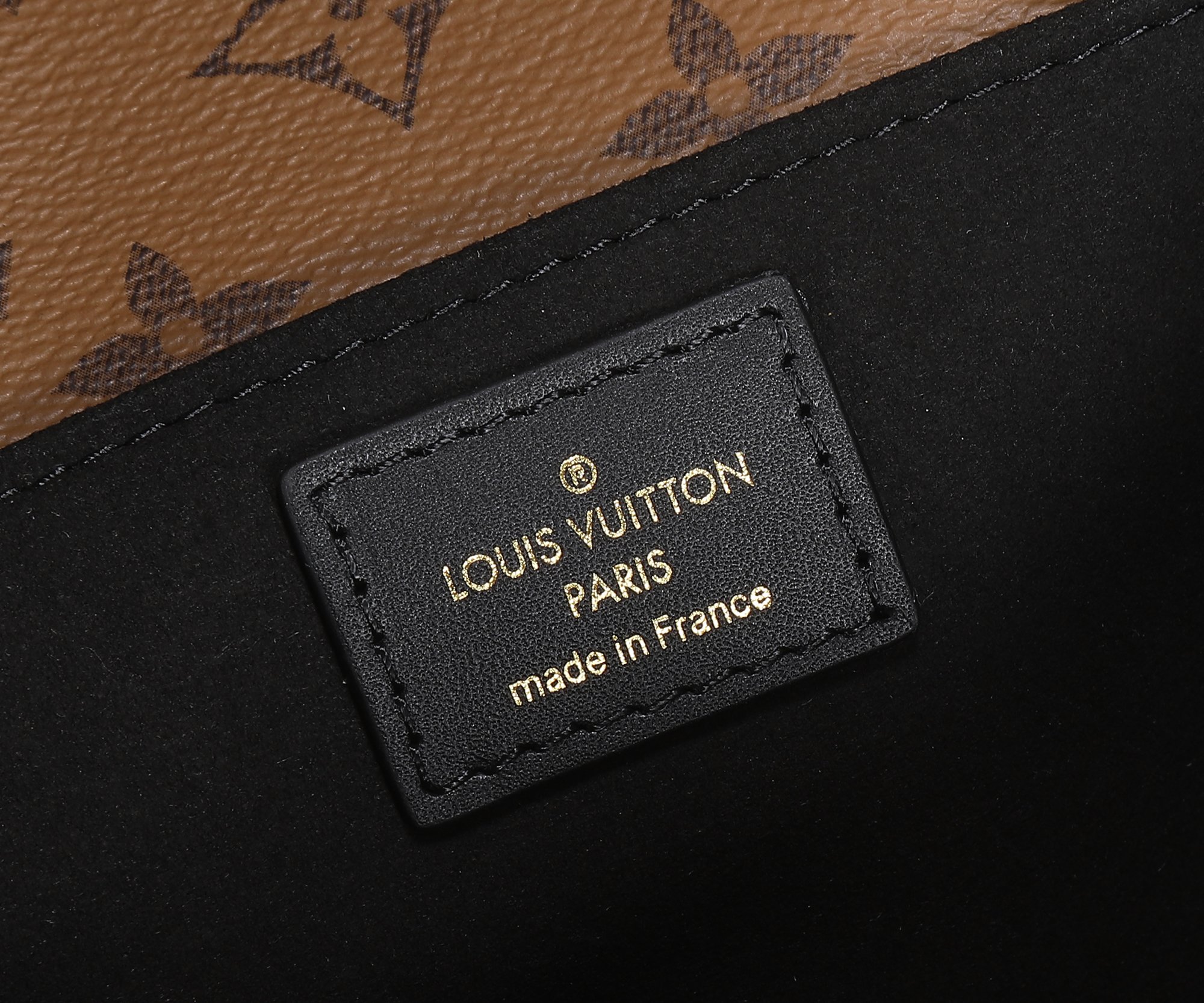 Louis Vuitton Pochette Métis East West Monogram Crossbody Bag - Image 9