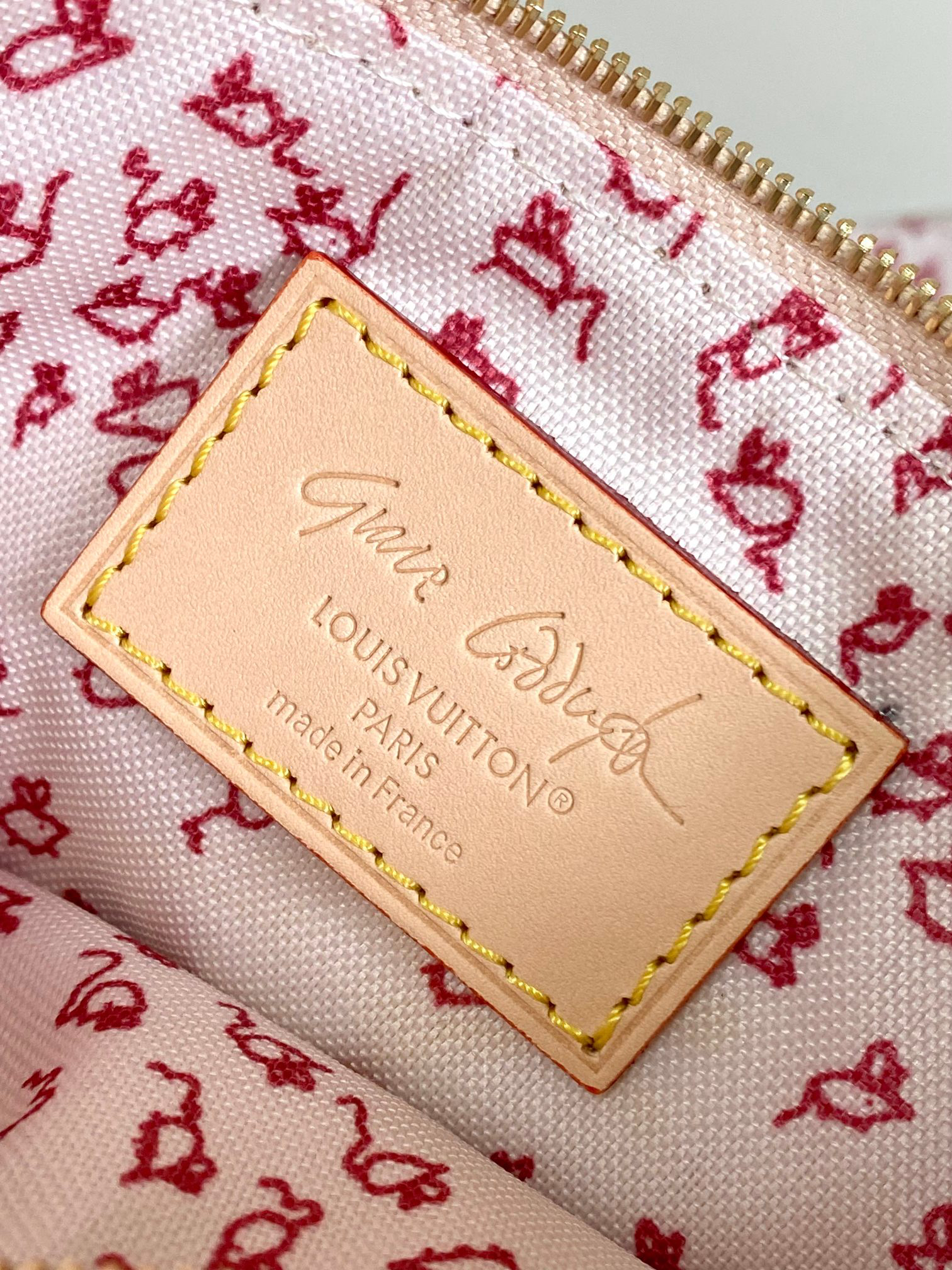 Louis Vuitton LV Travels With Meowgram All In Large Handbag - Image 9
