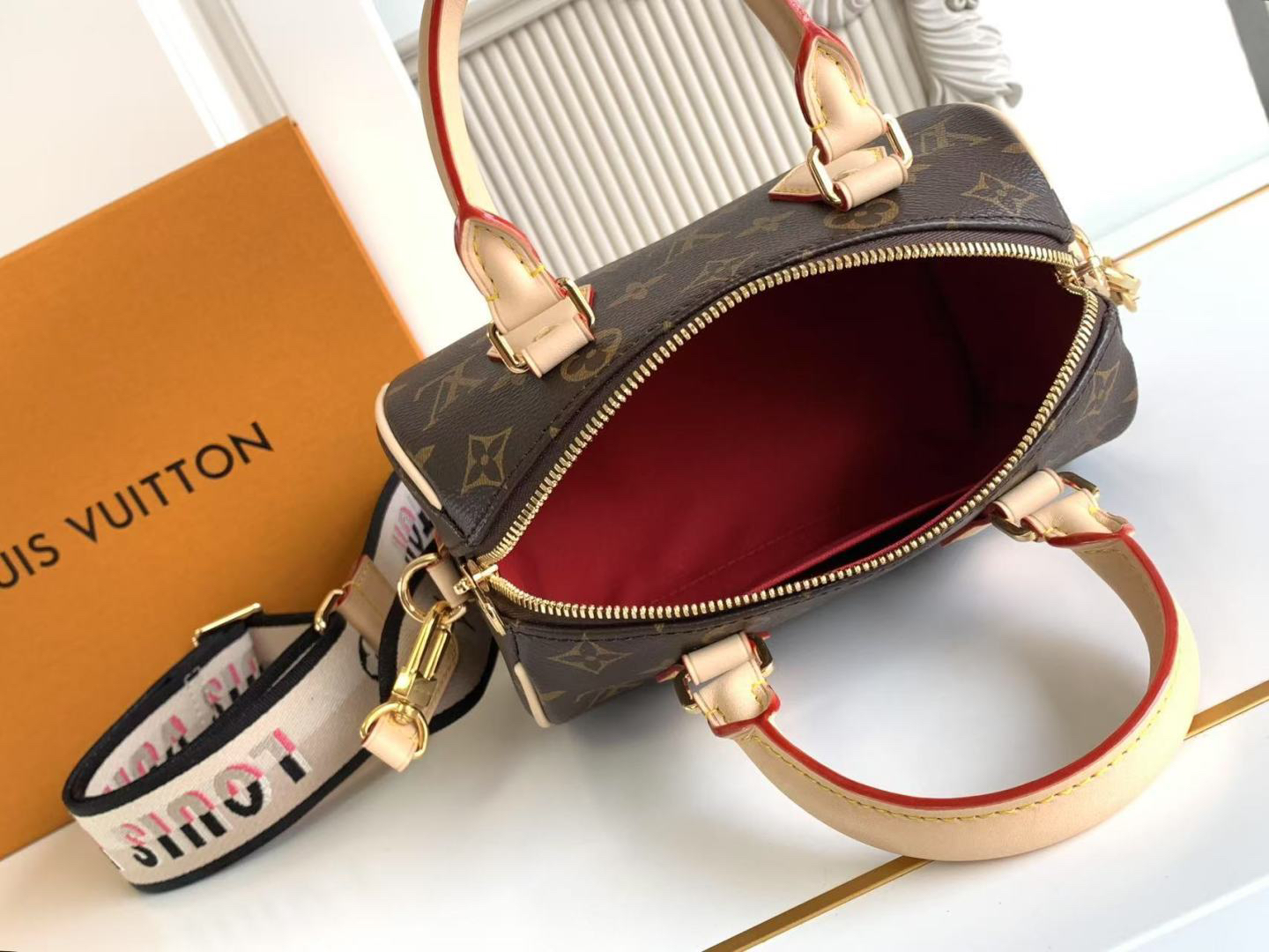 Louis Vuitton Speedy Bandouliere 30 Monogram Canvas Bag - Image 9