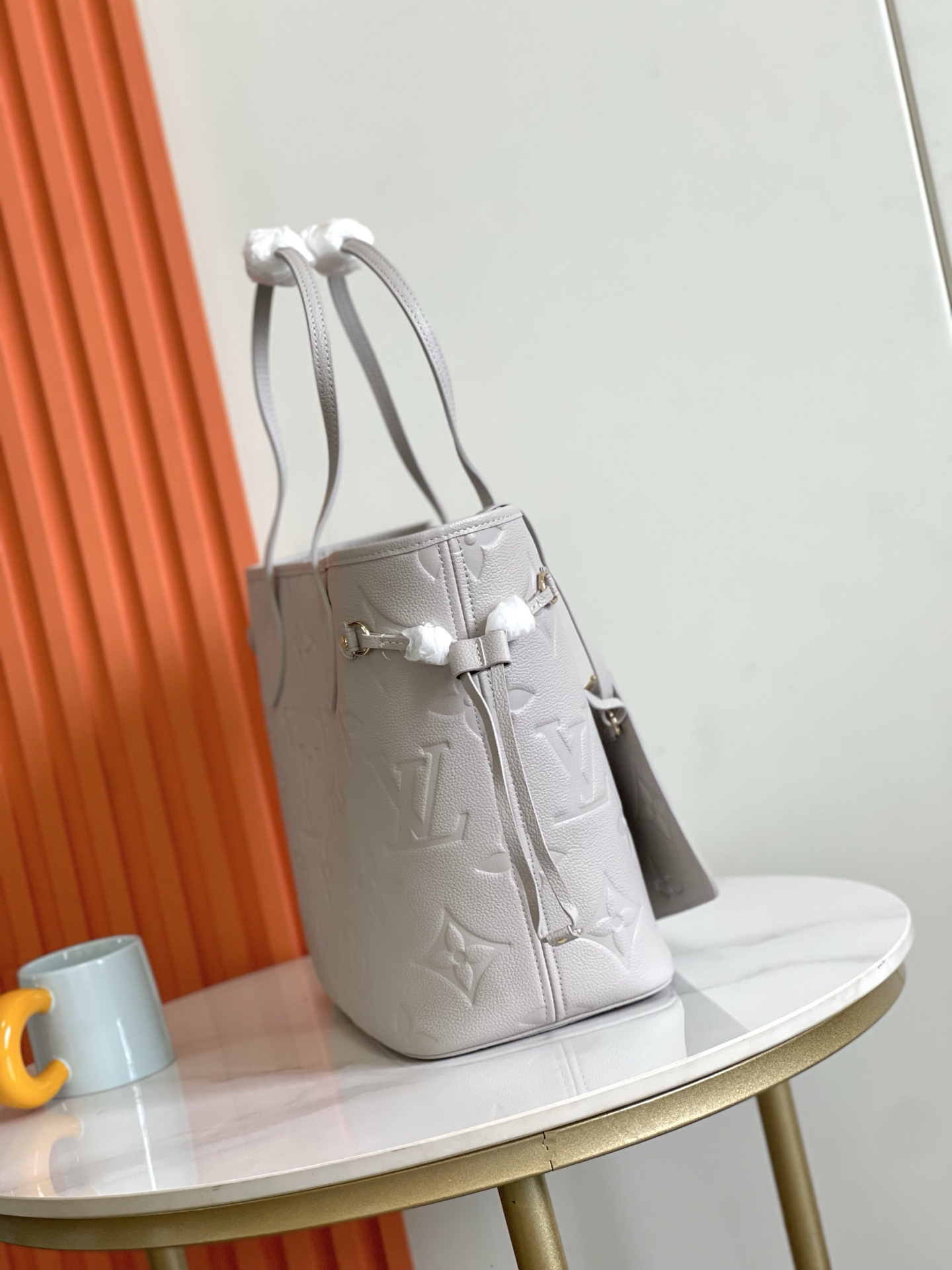 Louis Vuitton Neverfull MM Monogram Empreinte Leather Tote Bag - Image 9