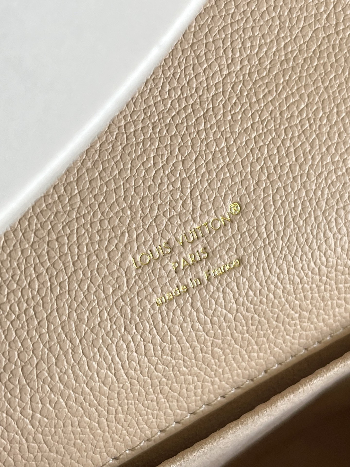 Louis Vuitton Pochette Métis Monogram Empreinte Leather Crossbody Bag - Image 9
