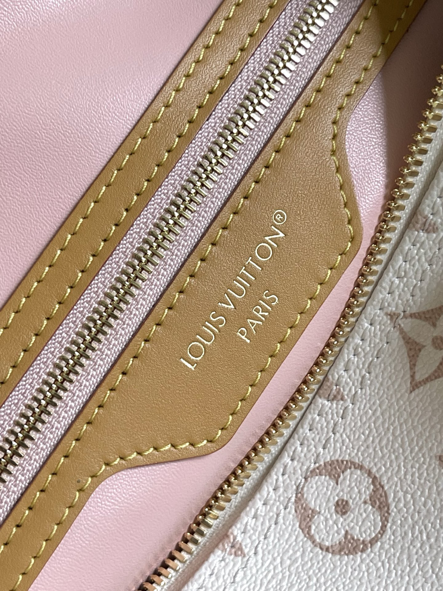 Speedy Soft 30 Lucky Handbag in Monogram Dune Canvas - Image 9