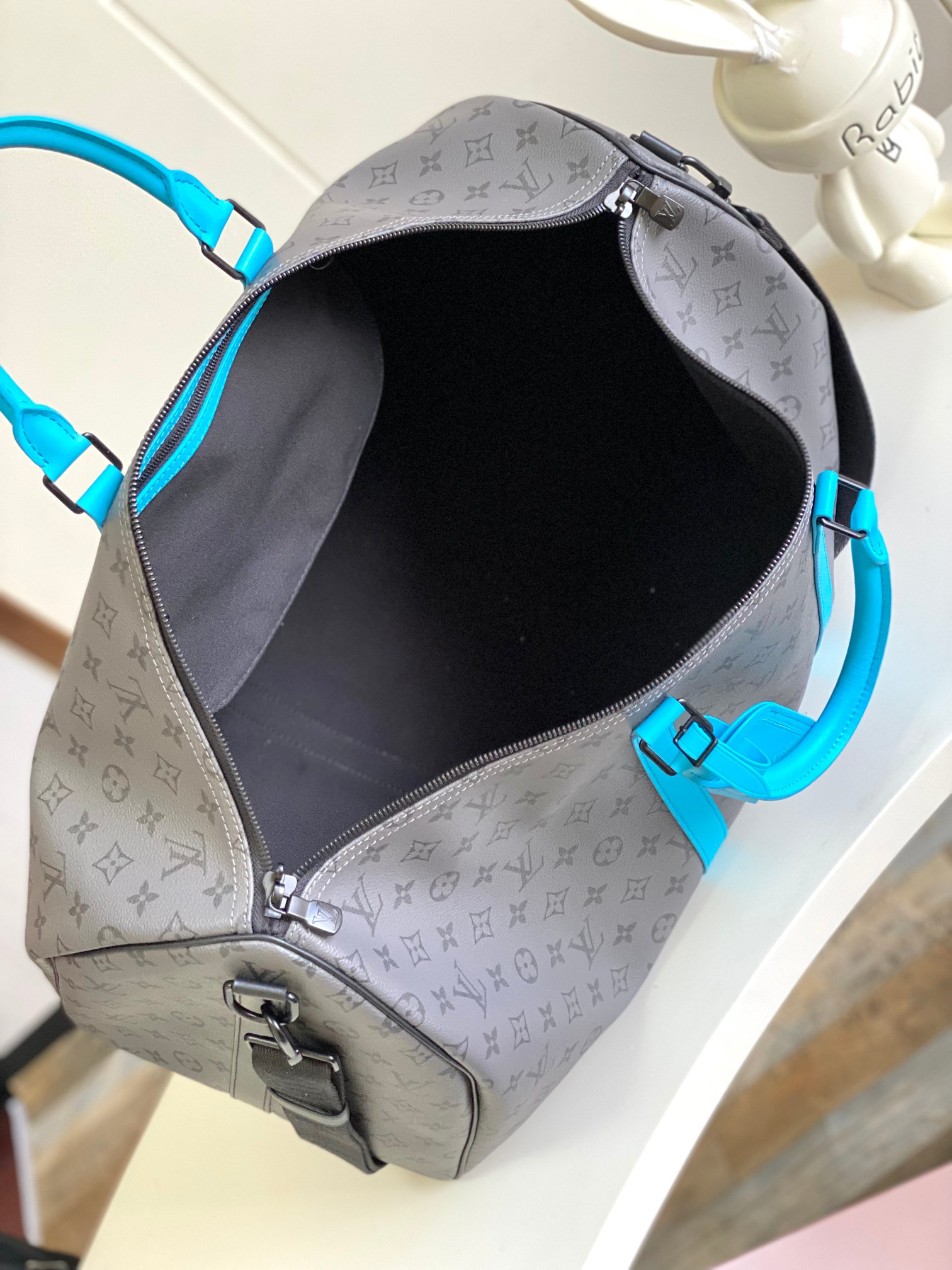 Keepall Bandouliere 55 Travel Bag - Image 9