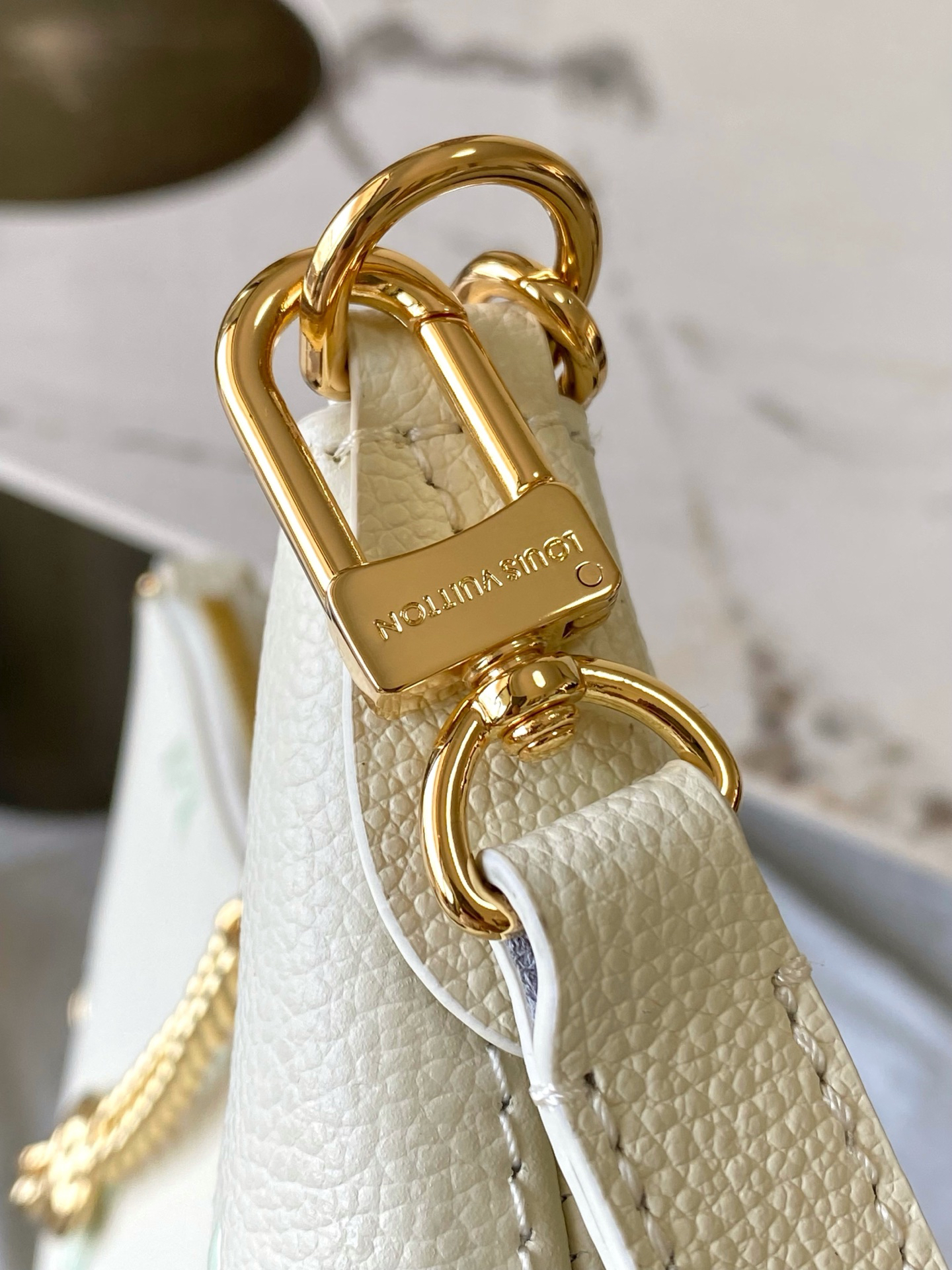 Louis Vuitton Boulogne Green Monogram Crossbody Bag - Image 9