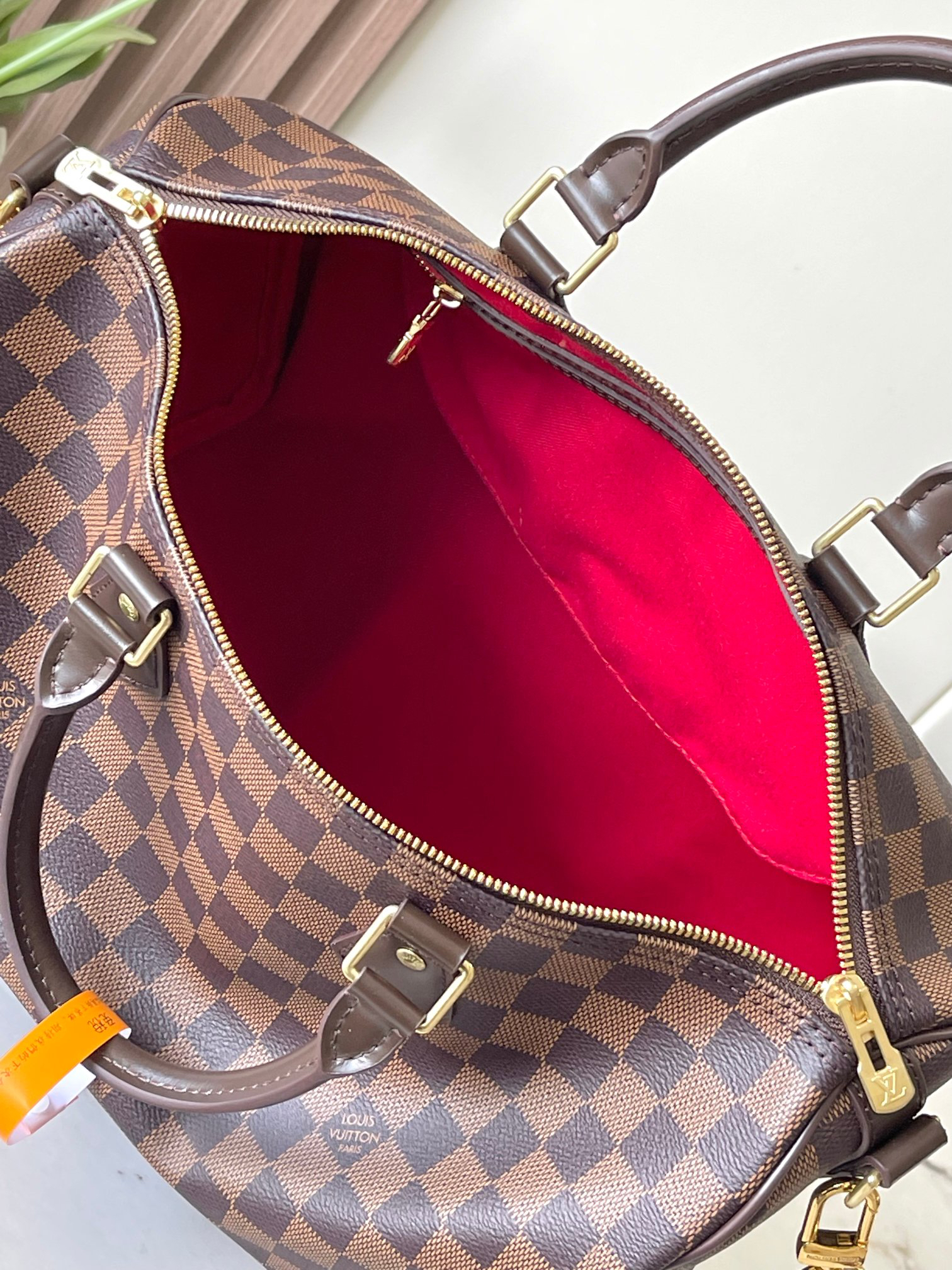 Louis Vuitton Speedy 35 Handbag in Damier Ebene Canvas - Image 9