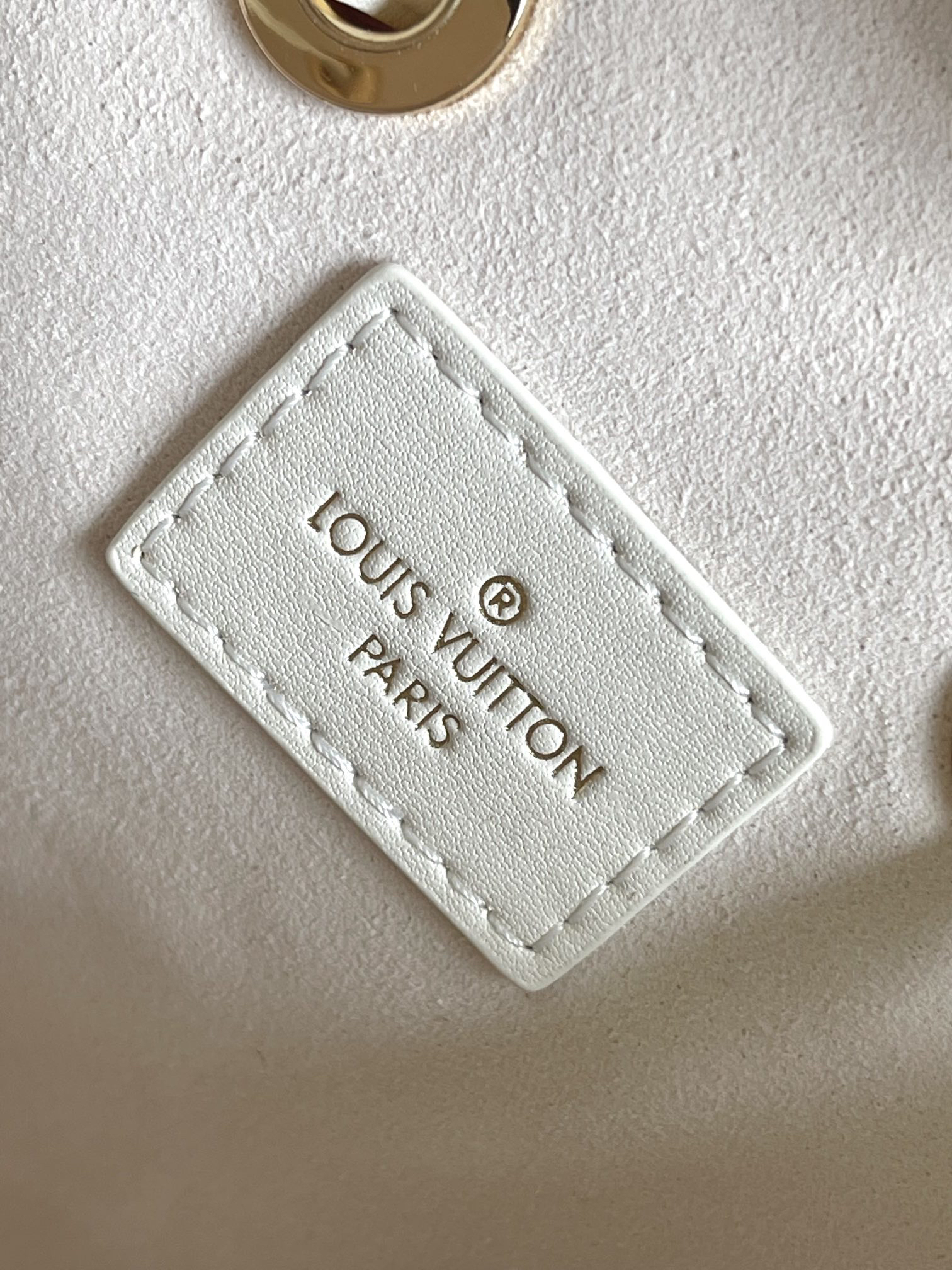 Louis Vuitton NéoNoé BB Shoulder Bag - Image 9