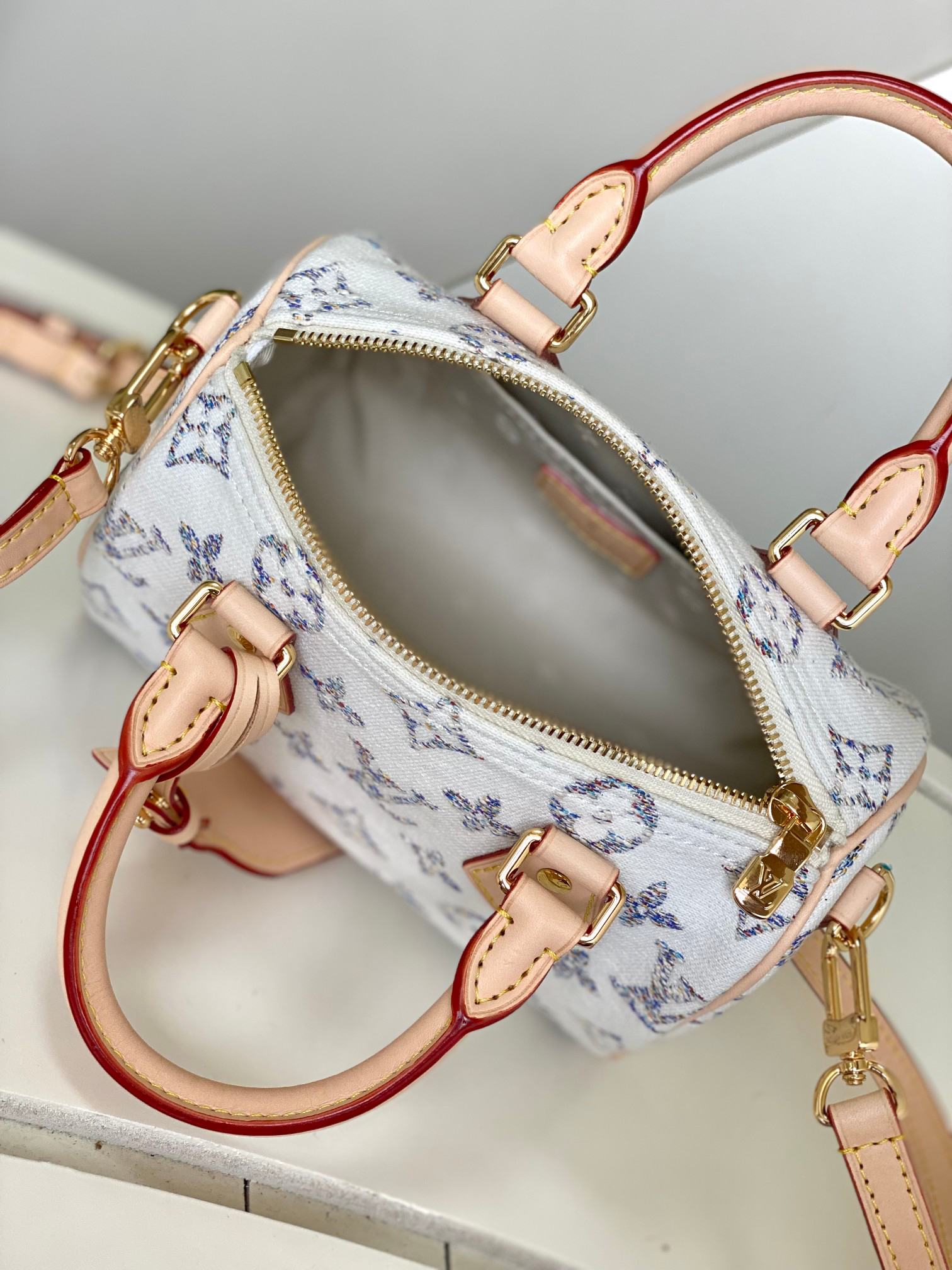 Louis Vuitton Speedy Bandoulière 20 Handbag in Nautical Monogram - Image 9