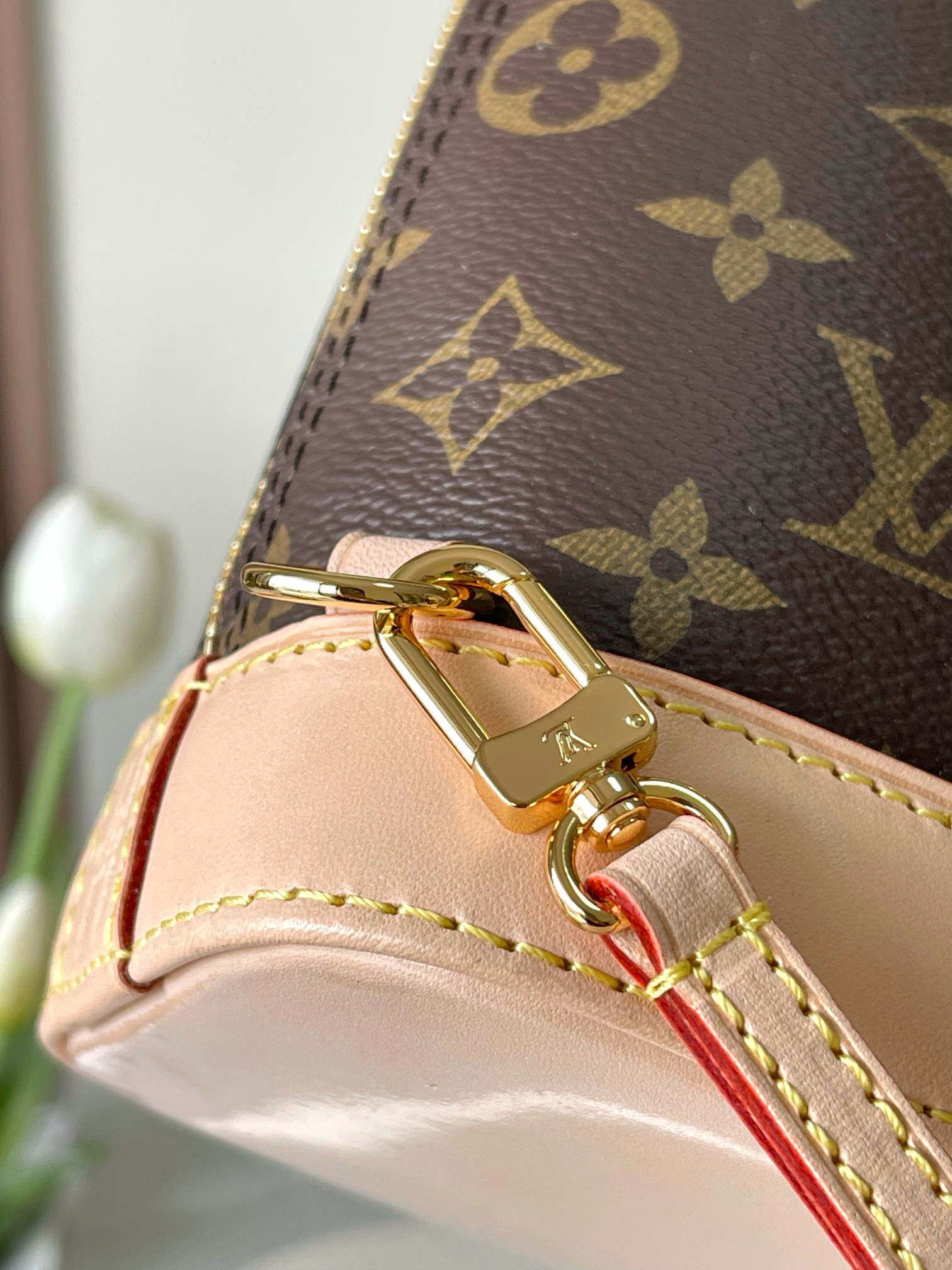 Louis Vuitton Alma Shoulder Bag M47132 - Image 9