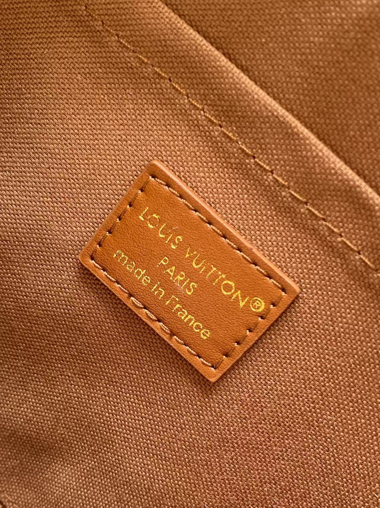 Louis Vuitton Monogram Heritage Crossbody Bag - Image 9