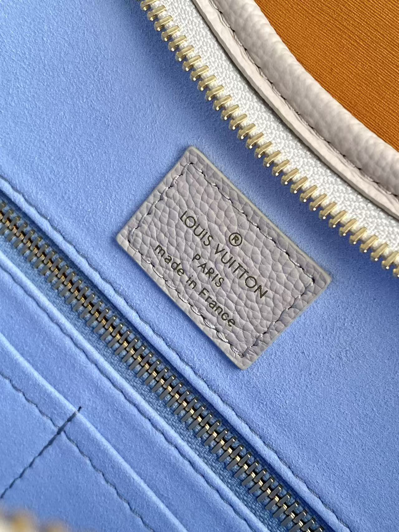 Louis Vuitton CarryAll Small Shoulder Bag in Monogram Empreinte Leather - Image 9