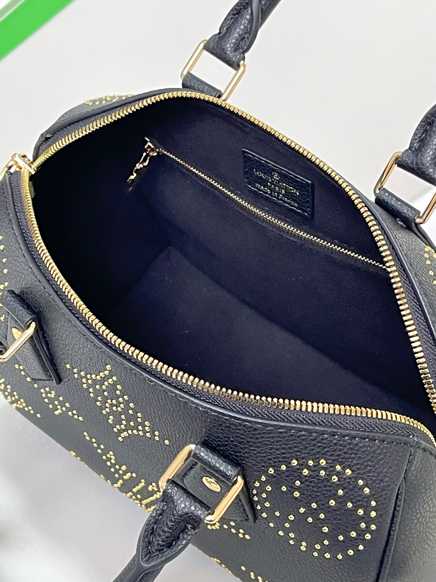 Louis Vuitton Speedy Bandoulière 25 Handbag - Image 9