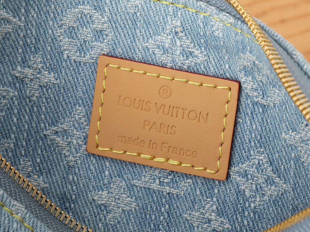 Louis Vuitton Liv Pochette Shoulder Bag in Monogram Denim - Image 9