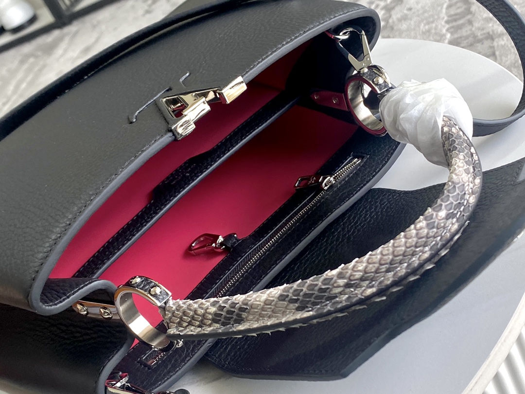 Louis Vuitton Capucines Handbag in Grained Cowhide and Python Leather - Image 9