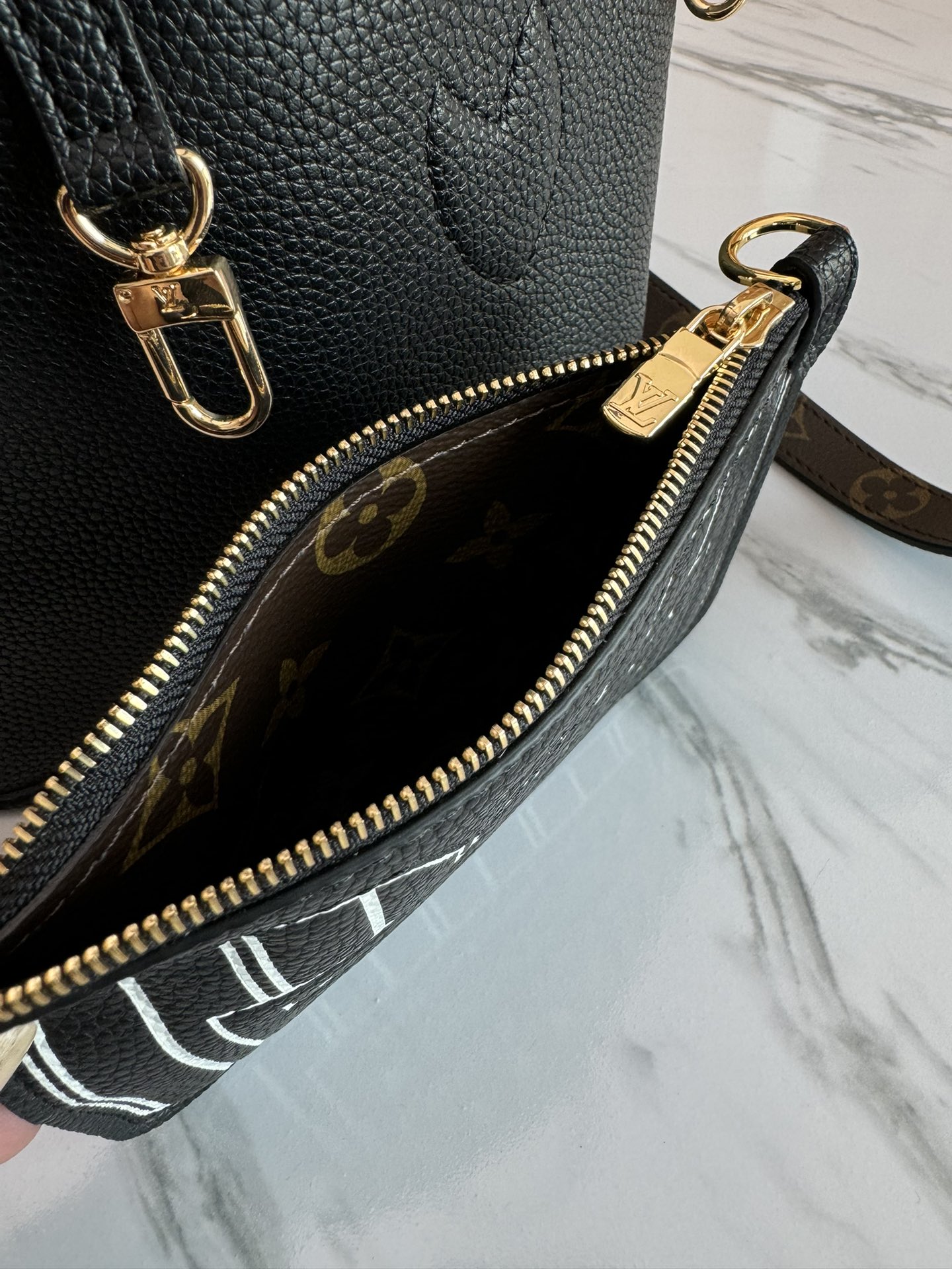 Louis Vuitton Neverfull Bandouliere Inside Out BB - Image 9