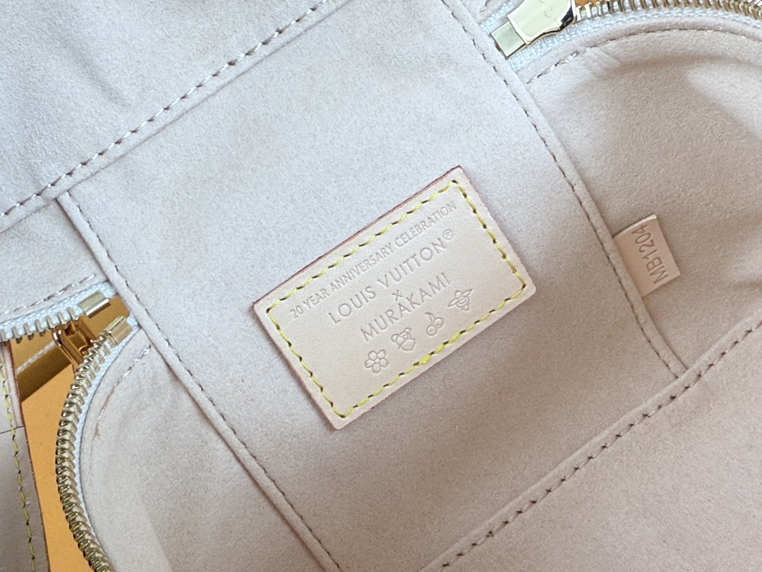 Louis Vuitton x Takashi Murakami Vanity Chain Pouch M13662 - Image 9