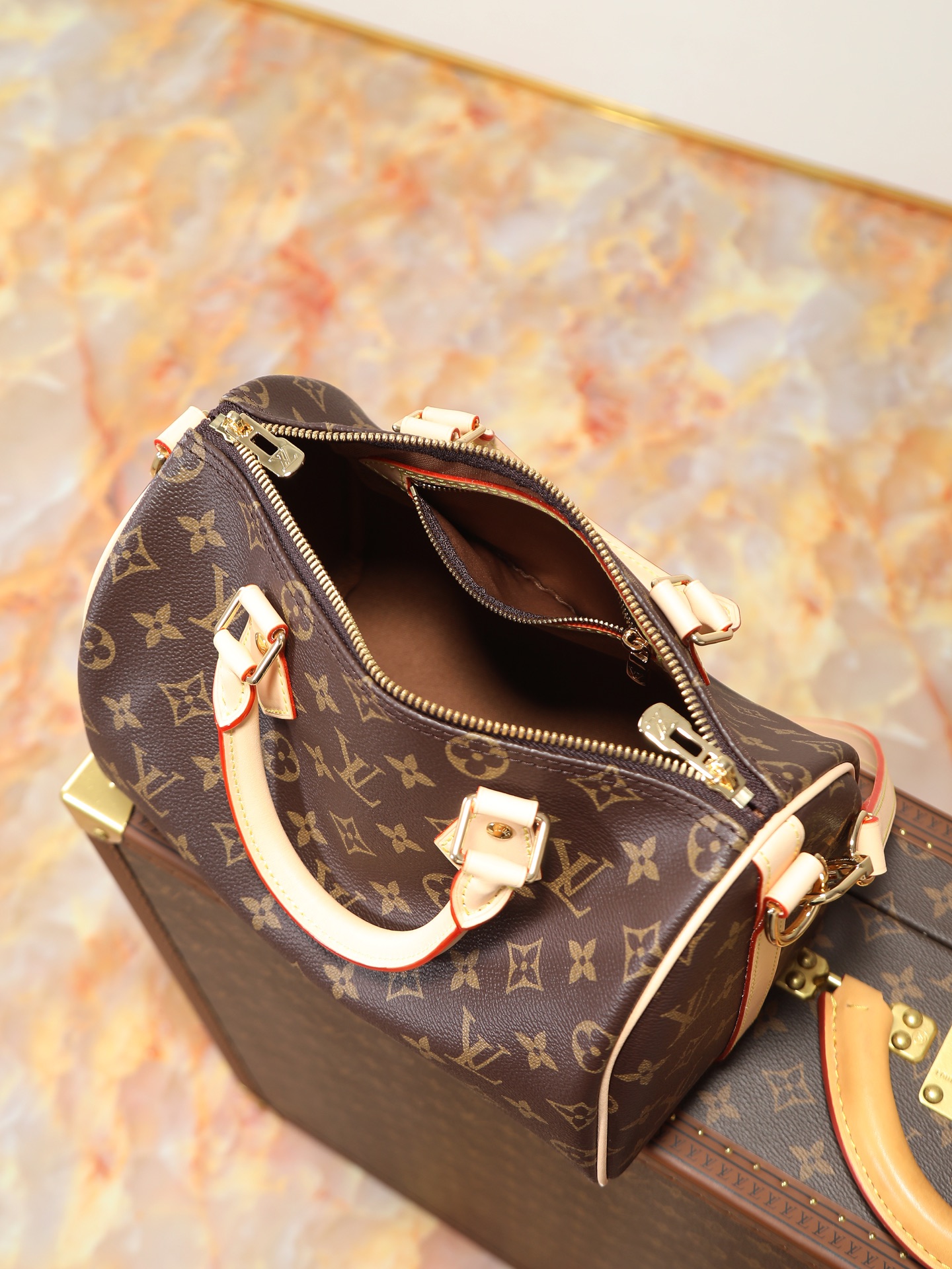Louis Vuitton Speedy Bandouliere 25 Monogram Handbag - Image 9
