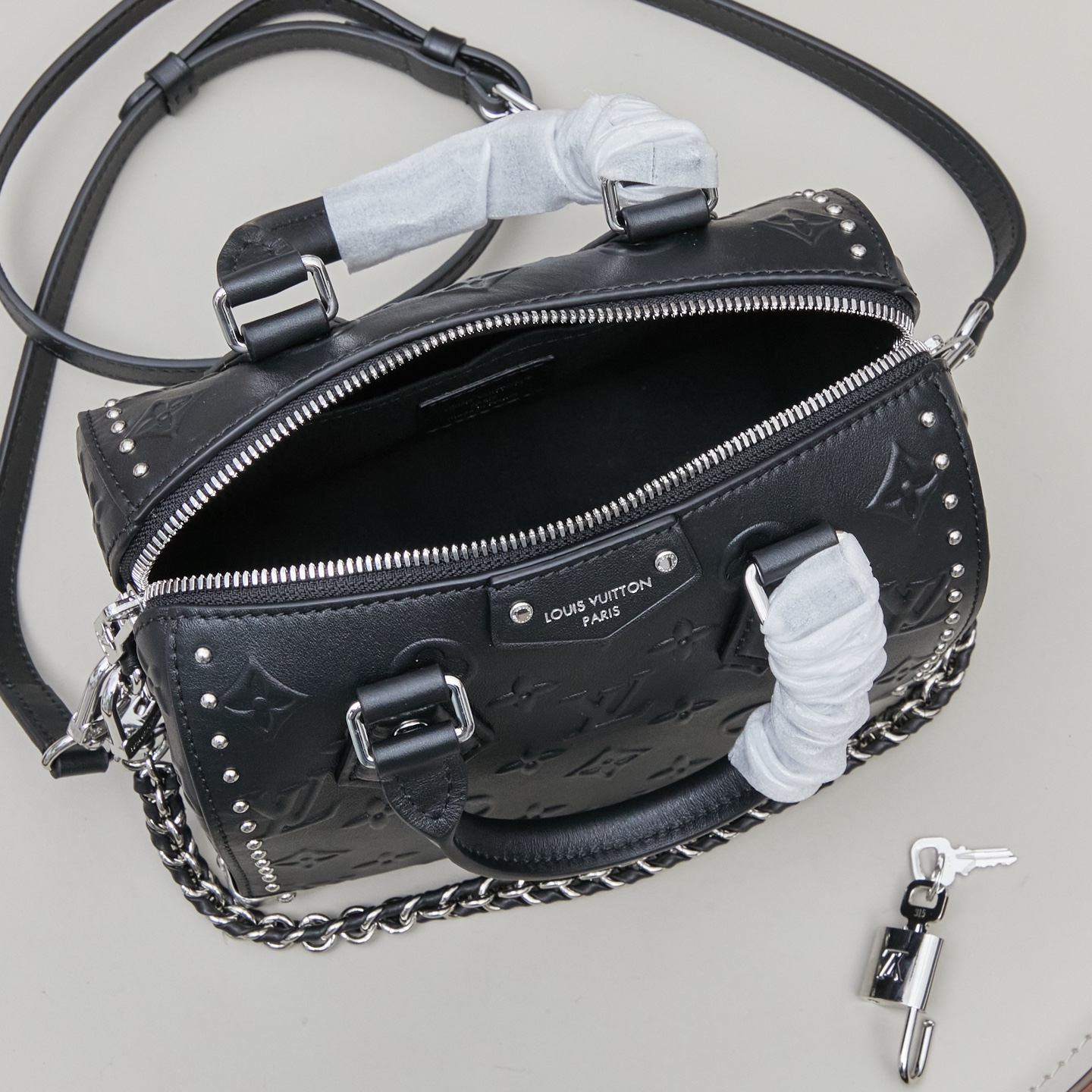 Louis Vuitton Monogram Bold Speedy 20 Trunk Handbag M14575 - Image 9