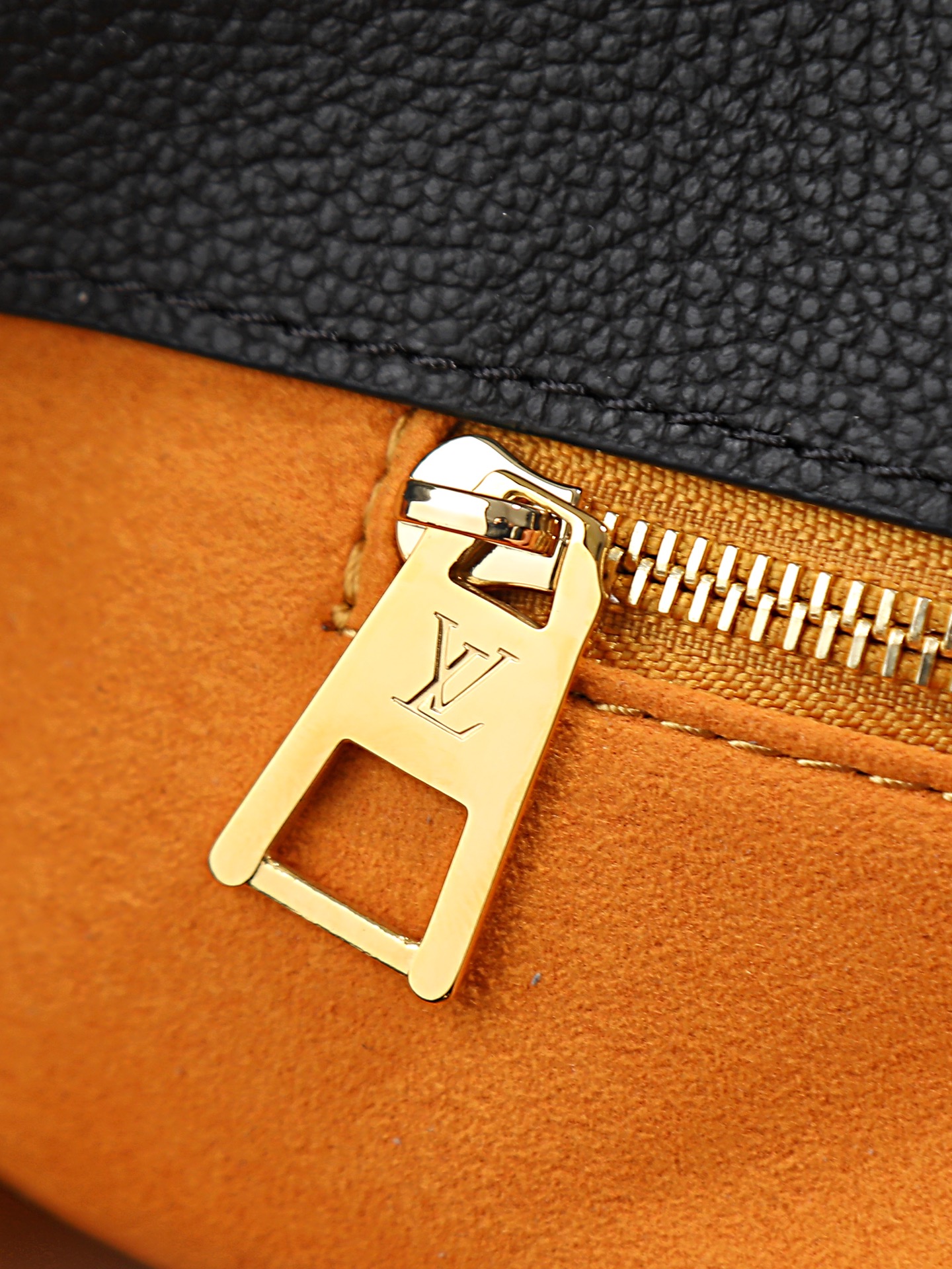 Louis Vuitton OnTheGo Medium Tote Bag - Image 9