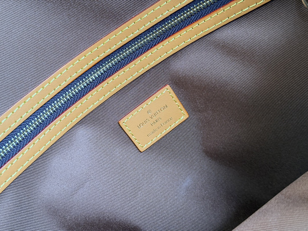 Louis Vuitton Metis Handbag M14018 Monogram Canvas - Image 9