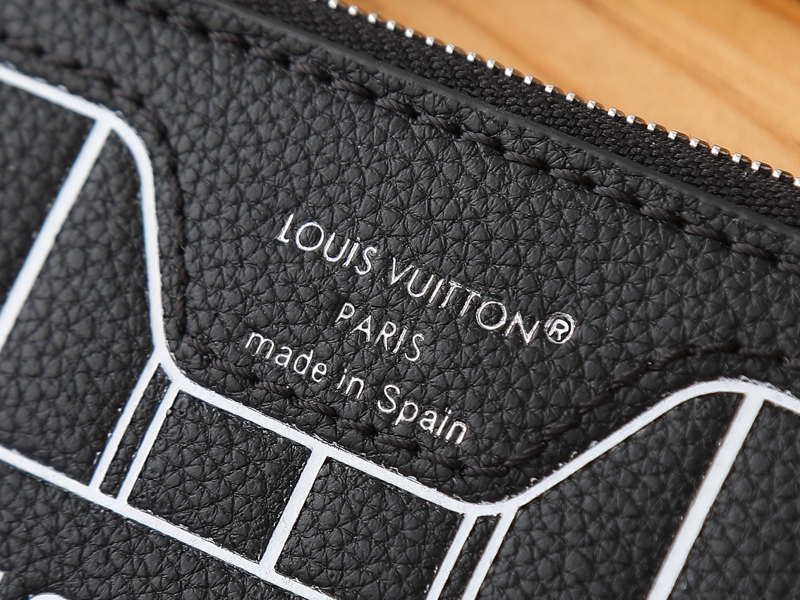 Louis Vuitton Neverfull Bandouliere Inside Out BB Crossbody Bag - Image 9
