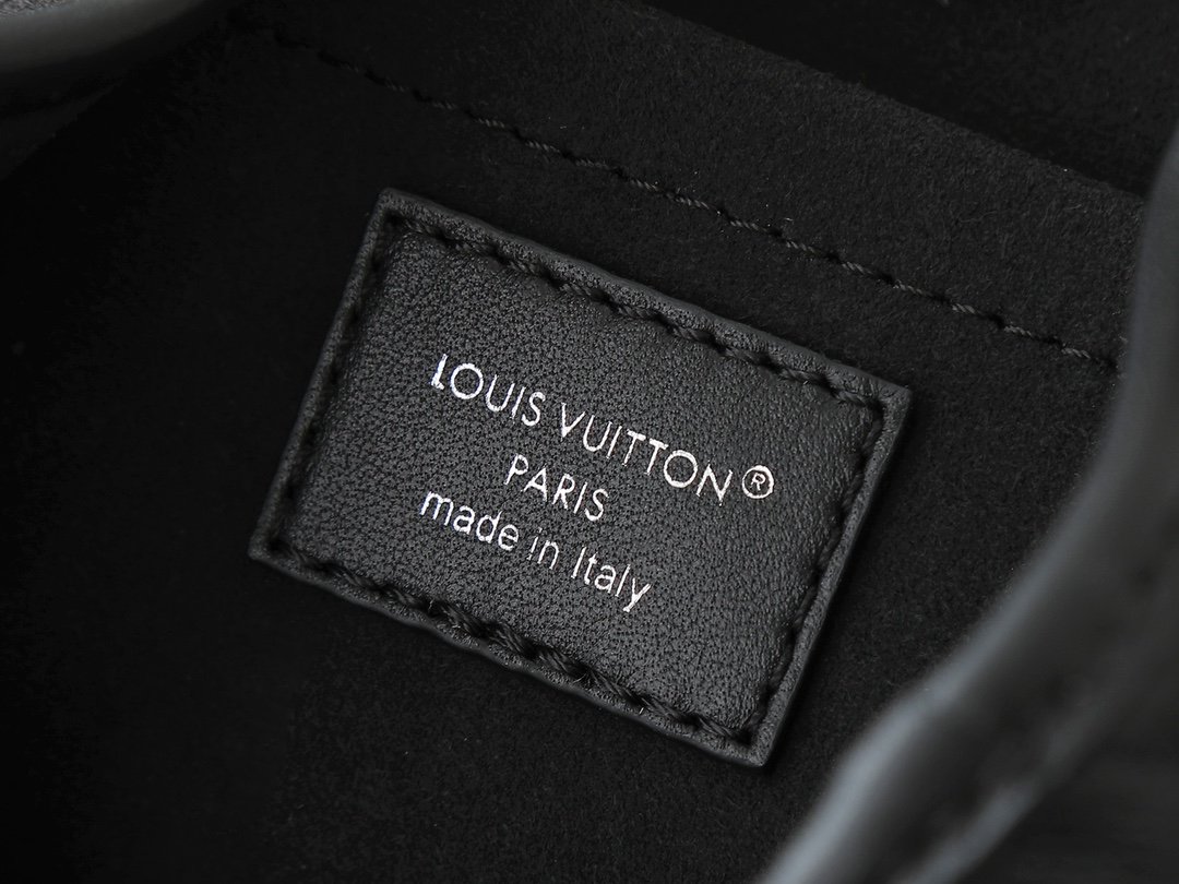 Louis Vuitton No Way Bag - Image 9