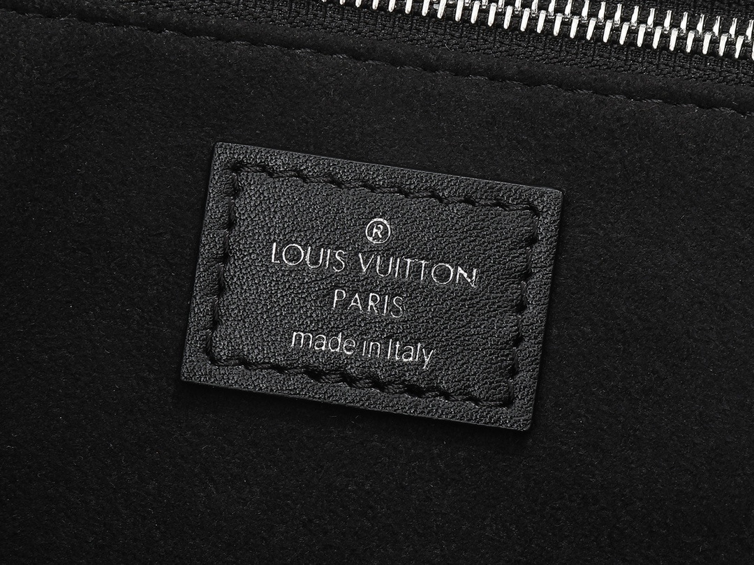 CarryAll Cargo Small Handbag - Image 9
