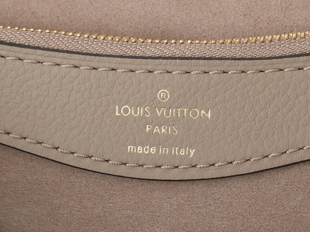 Louis Vuitton Diane Monogram Empreinte Leather Shoulder Bag - Image 9