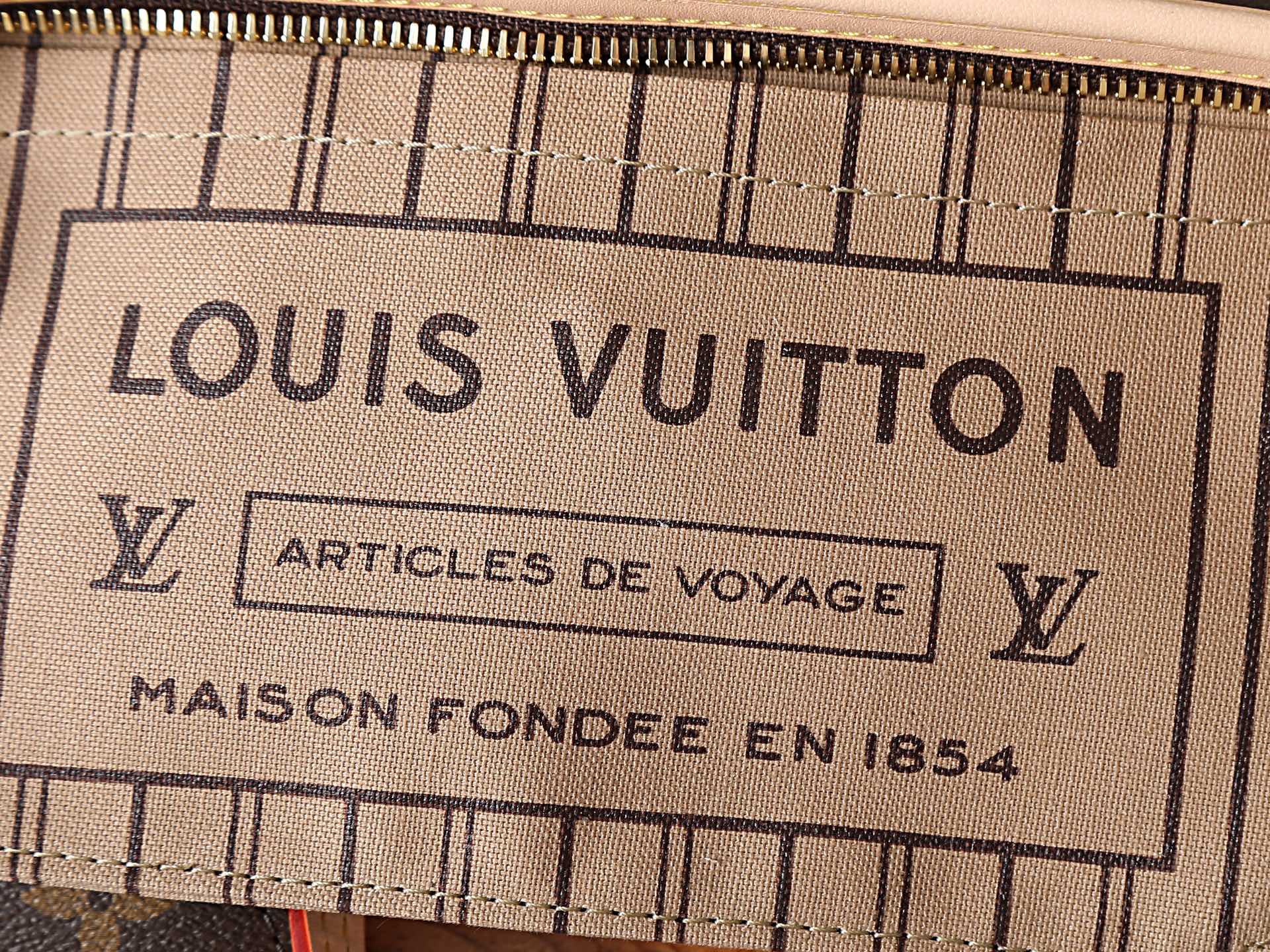 Louis Vuitton Neverfull BB Crossbody Bag - Image 9