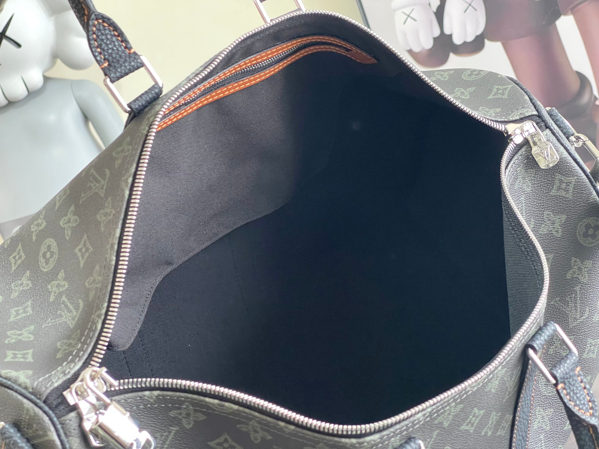 Louis Vuitton Keepall Bandouliere 50 Travel Bag - Image 9