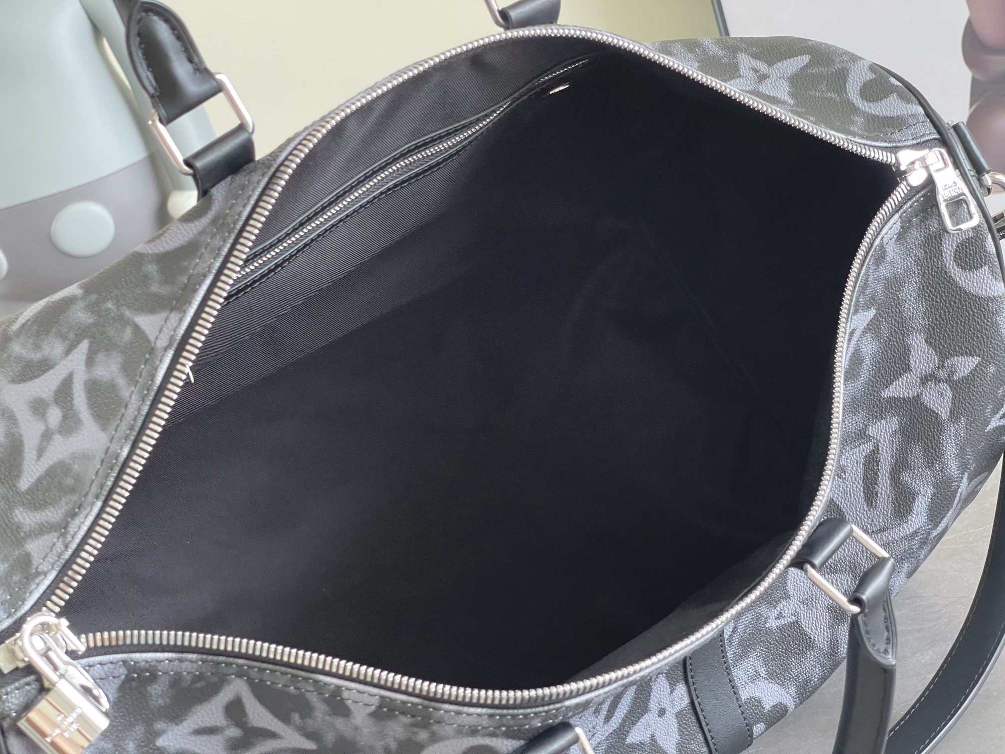 Louis Vuitton Keepall Bandouliere 50 Travel Bag - Image 9