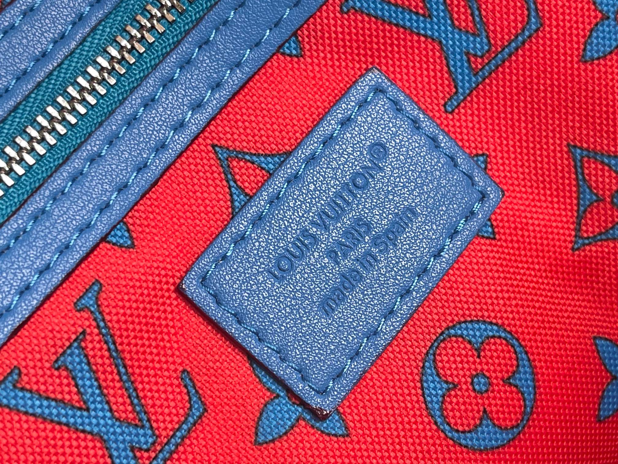 Louis Vuitton Keepall Bandouliere 50 Travel Bag Blue Monogram Bandana - Image 9