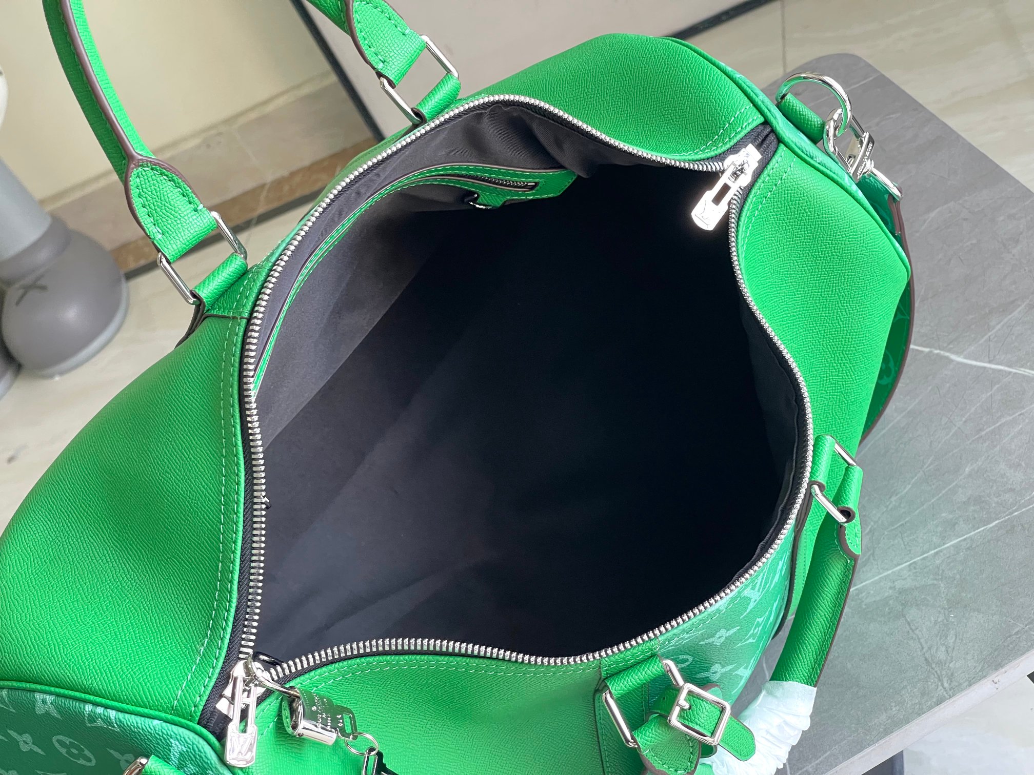 Louis Vuitton Keepall Travel Bag Taigarama 50 - Image 9