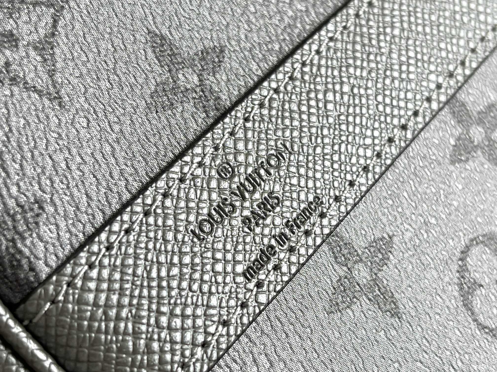 Taigarama Keepall Travel Bag M53776 - Image 9
