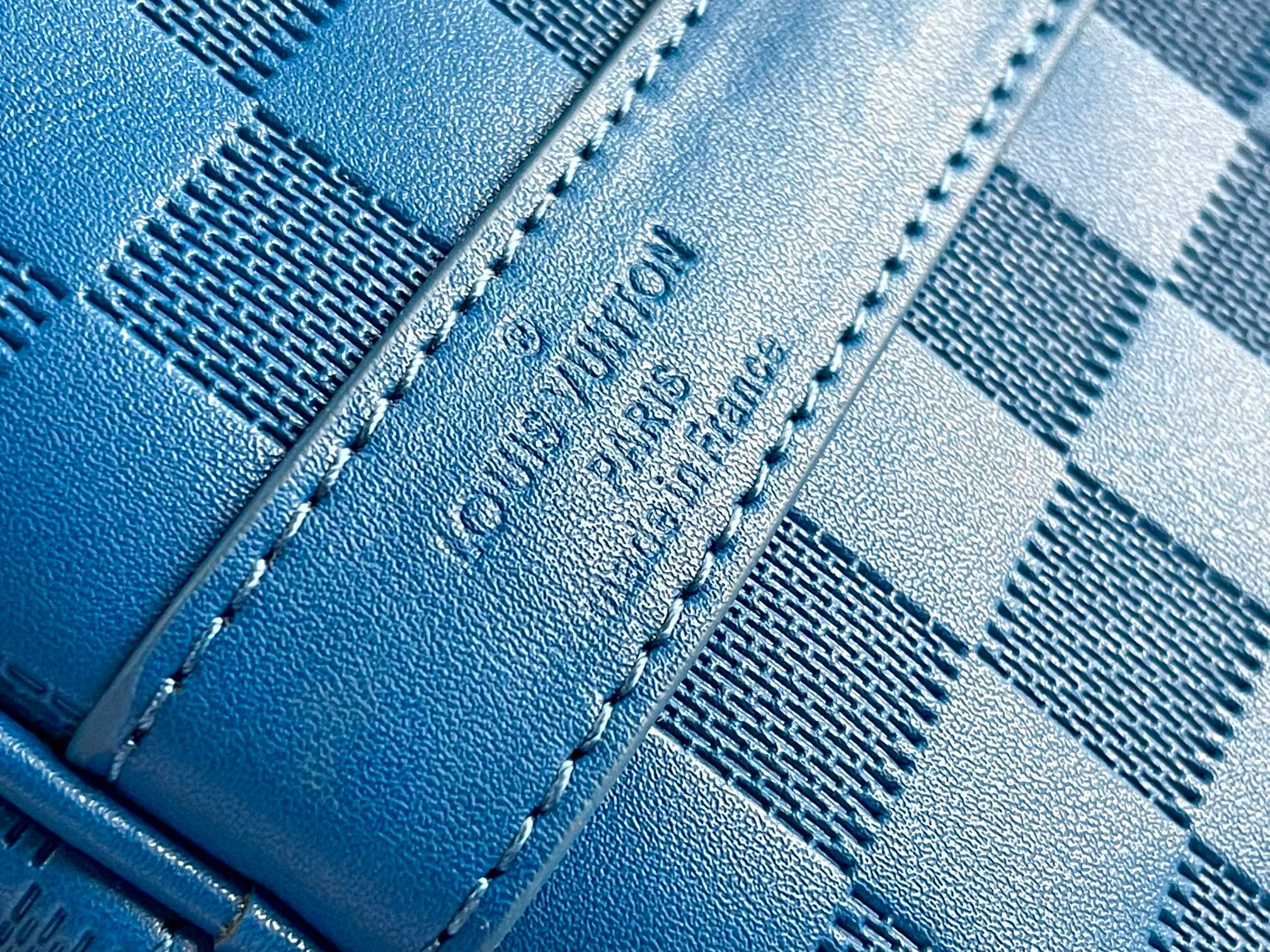 Louis Vuitton Keepall 45 Travel Bag - Image 9