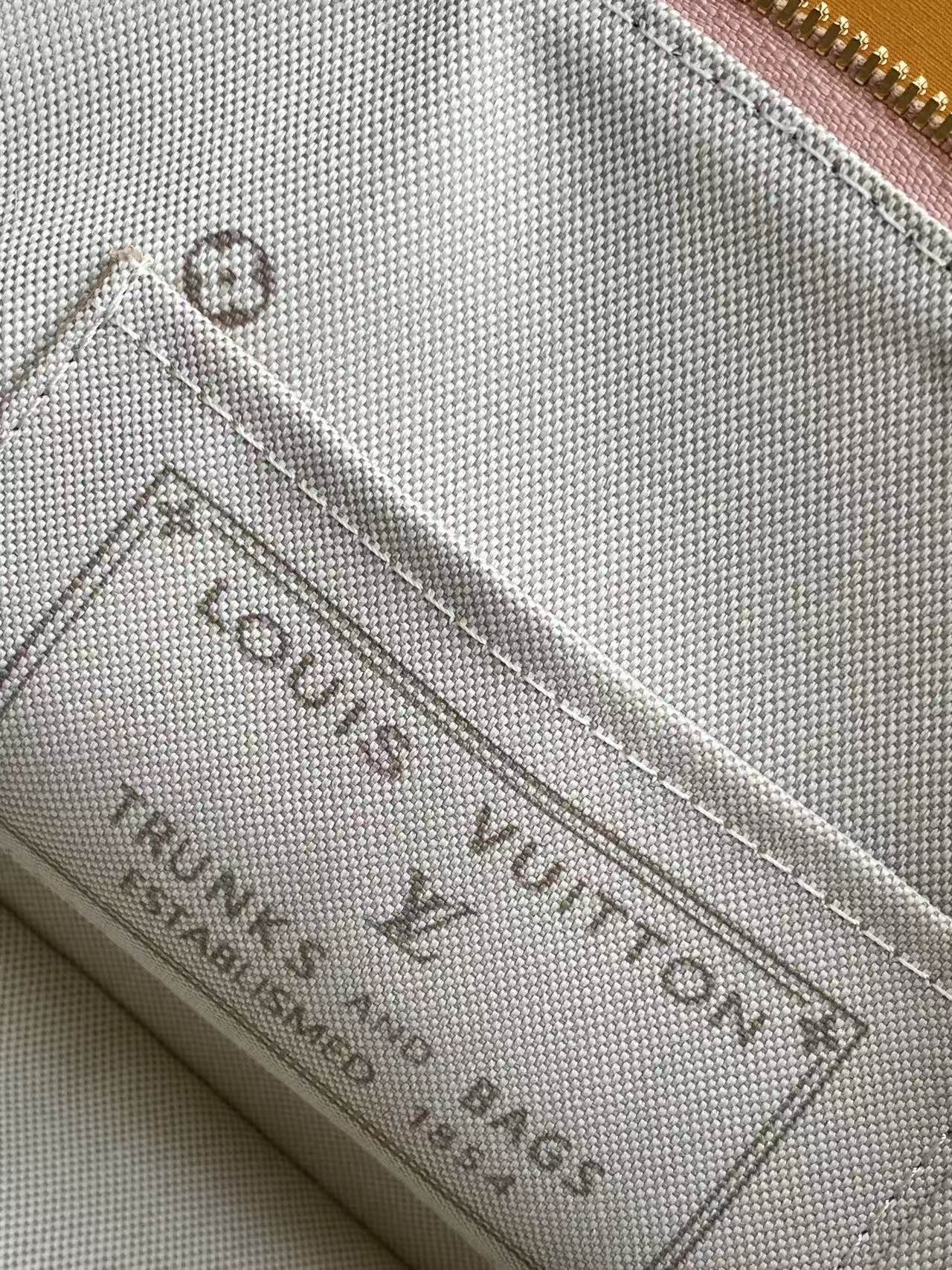 Louis Vuitton Alma BB Handbag with Monogram Emblème Embroidery - Image 9