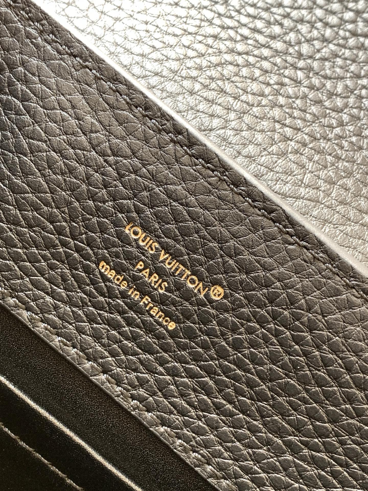 Louis Vuitton Capucines BB Handbag, Black - Image 9