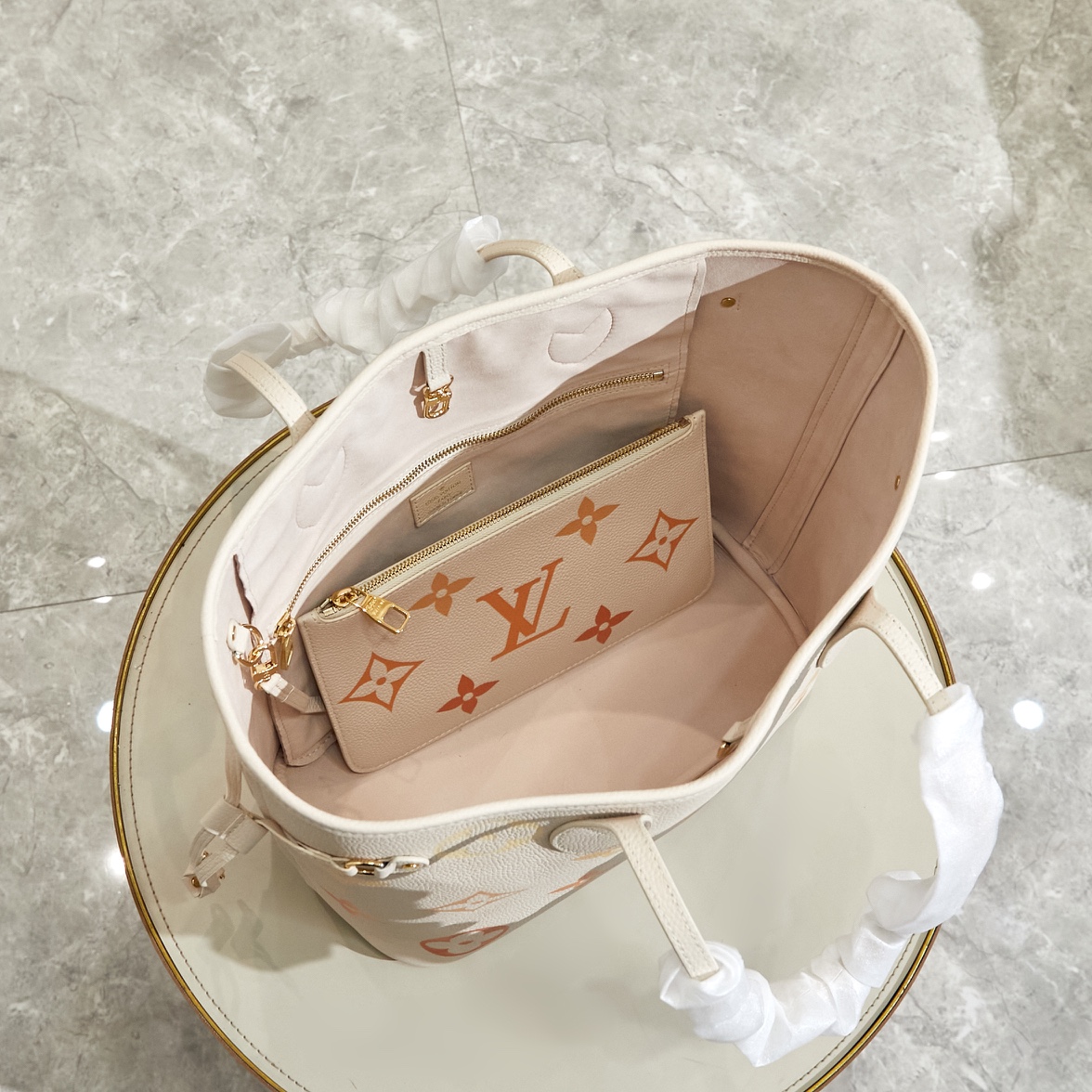 Louis Vuitton Neverfull MM Monogram Empreinte Tote Bag - Image 9