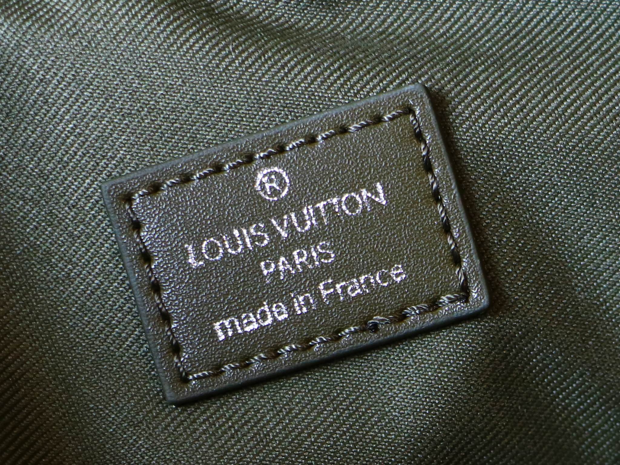 Louis Vuitton Trio Messenger Bag in Monogram Eclipse Canvas and Leather - Image 9